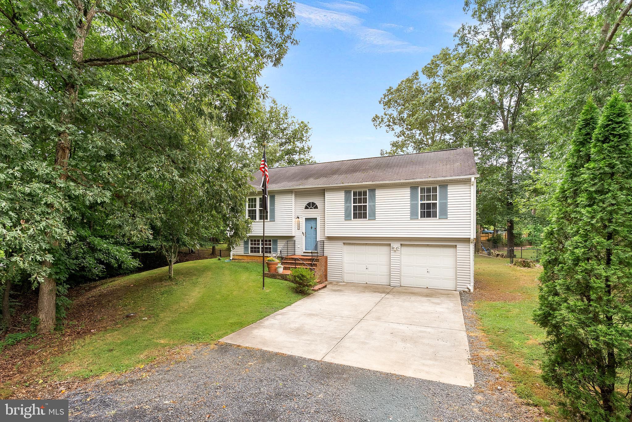 YORKSHIRE ACRES - Residential Lease