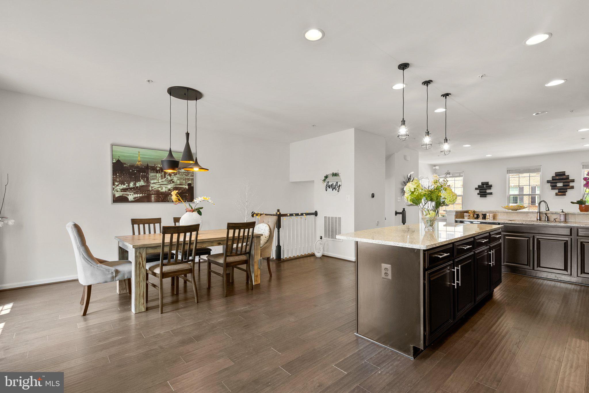 WESTSIDE - Residential Lease