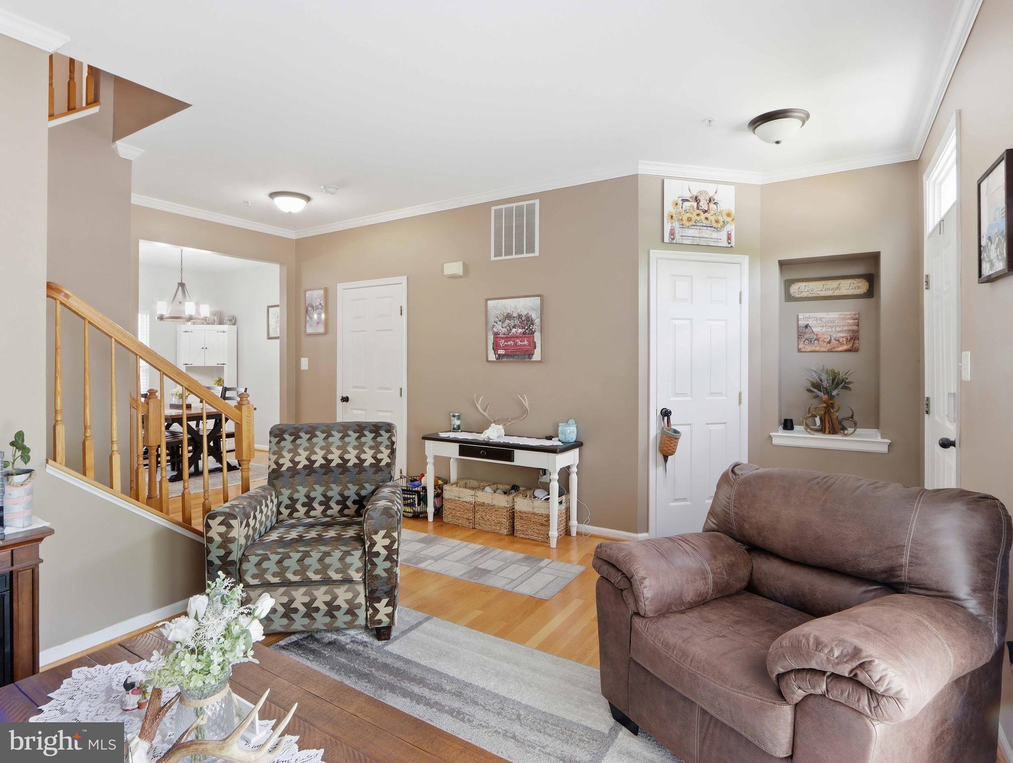 SPRING RIDGE - Residential