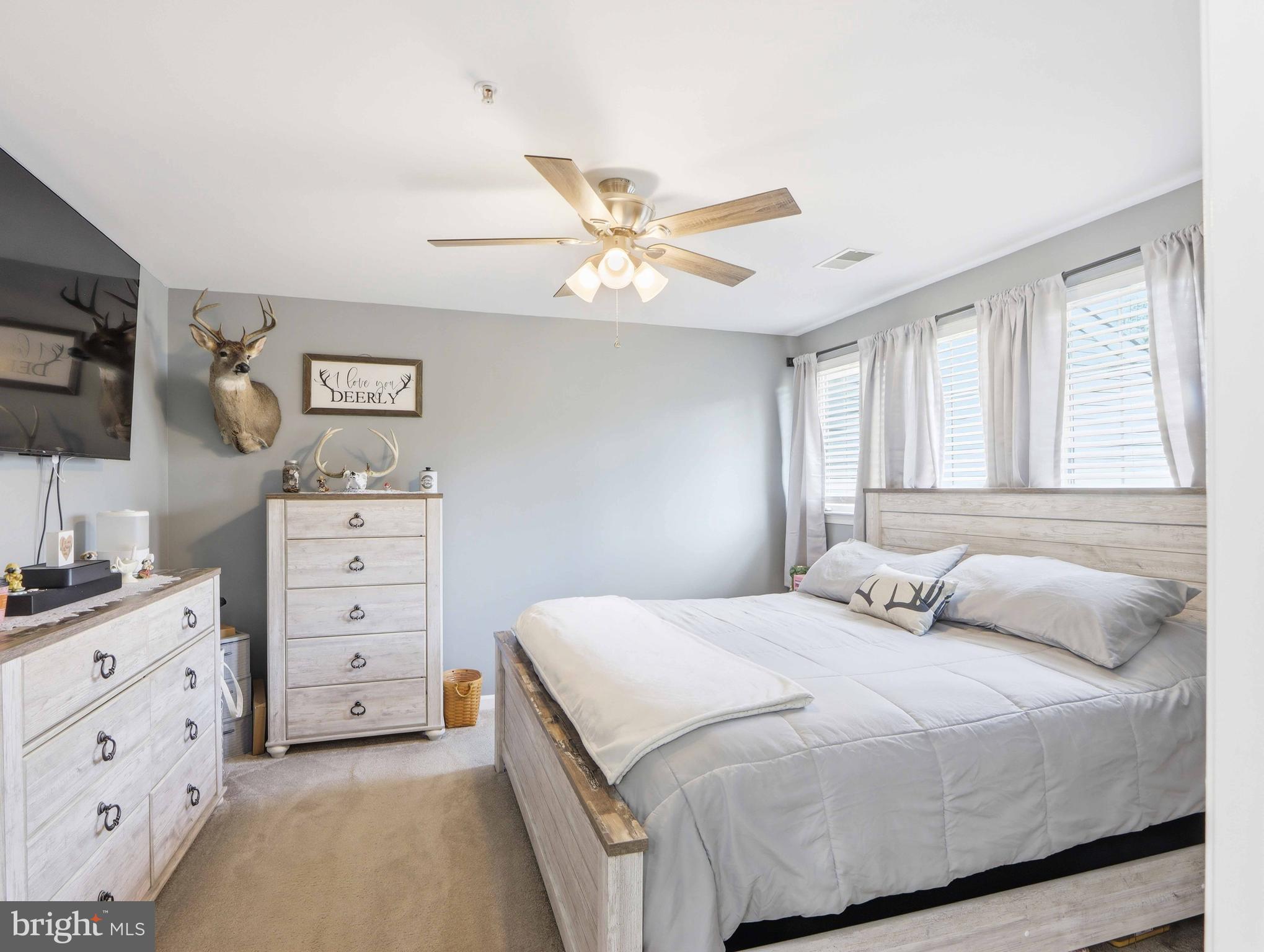SPRING RIDGE - Residential