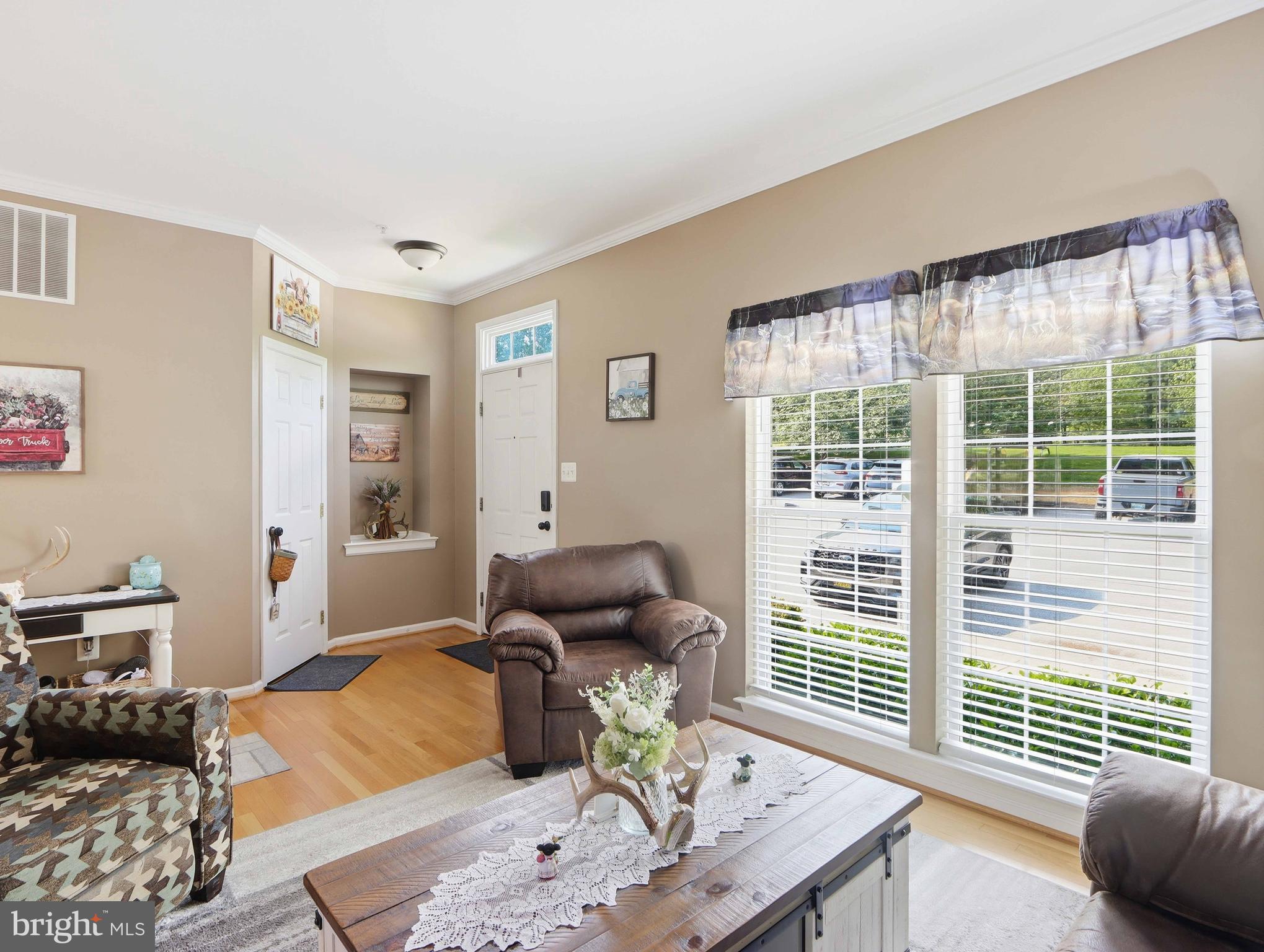 SPRING RIDGE - Residential