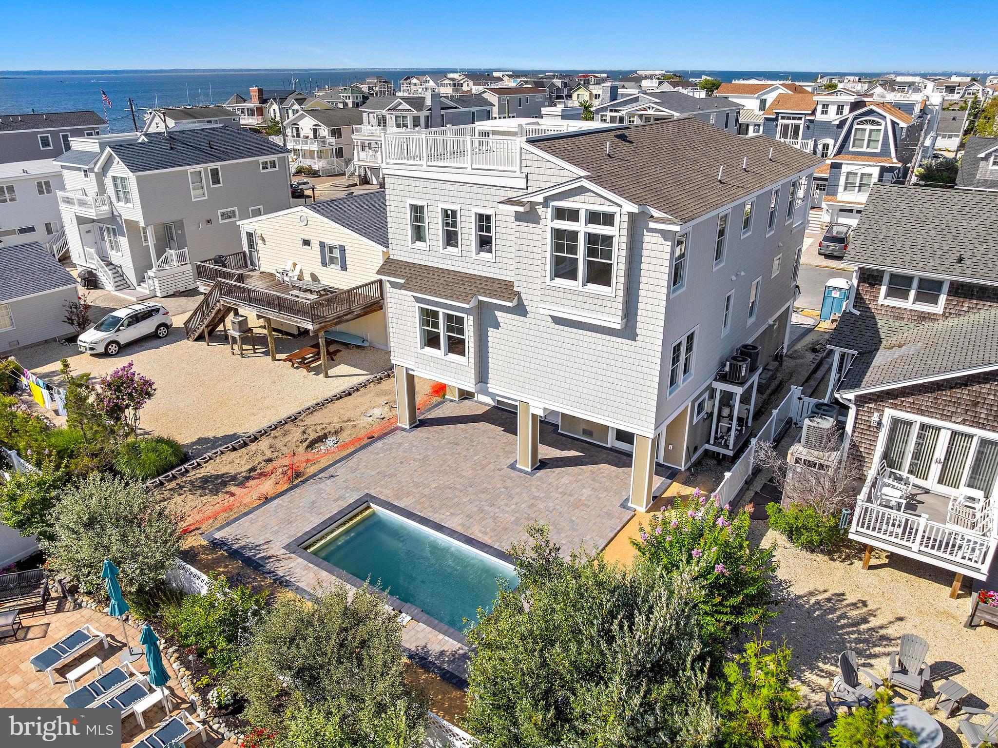 328 N 7TH STREET