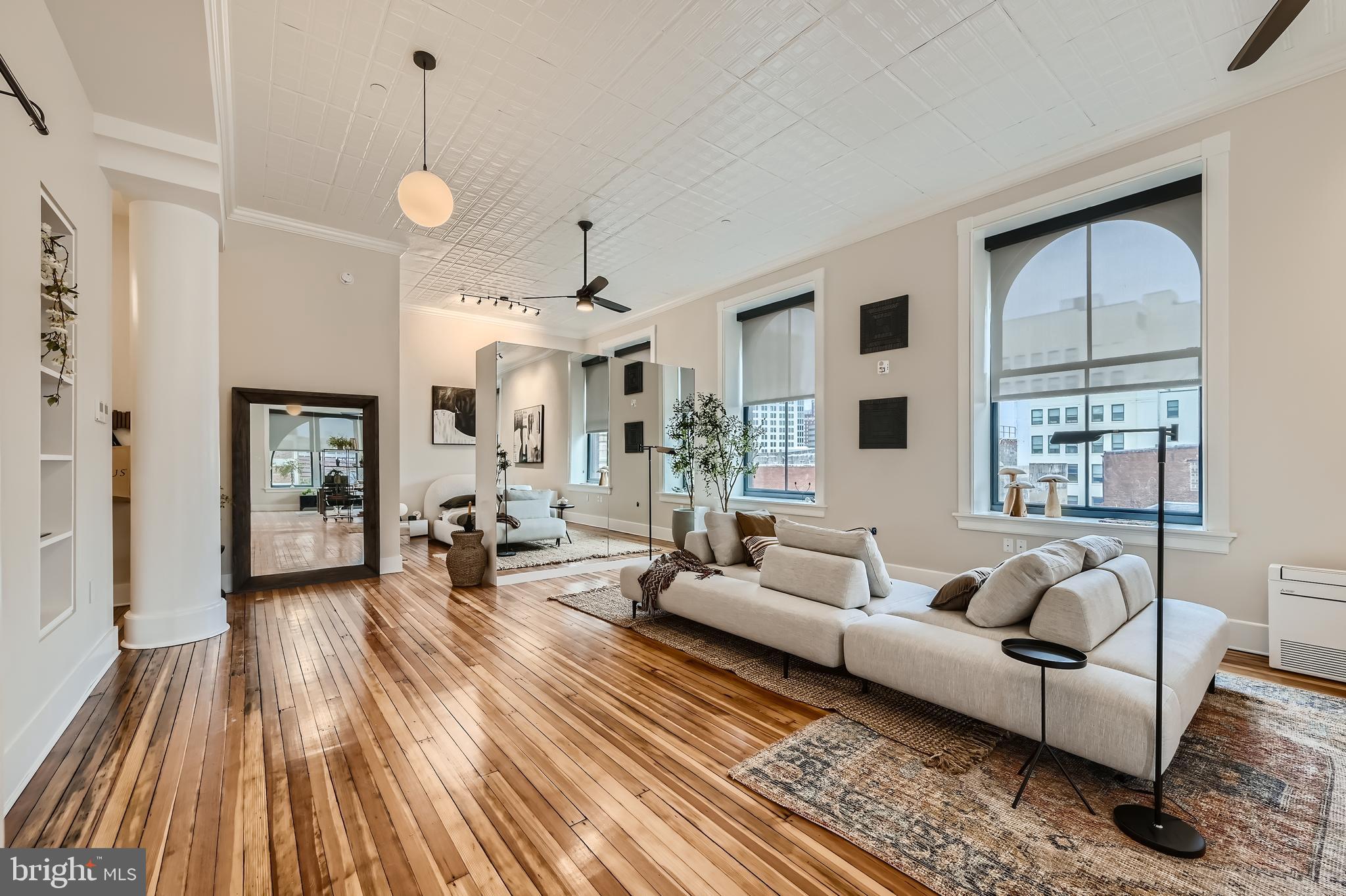 BROMO ARTS DISTRICT - Residential Lease