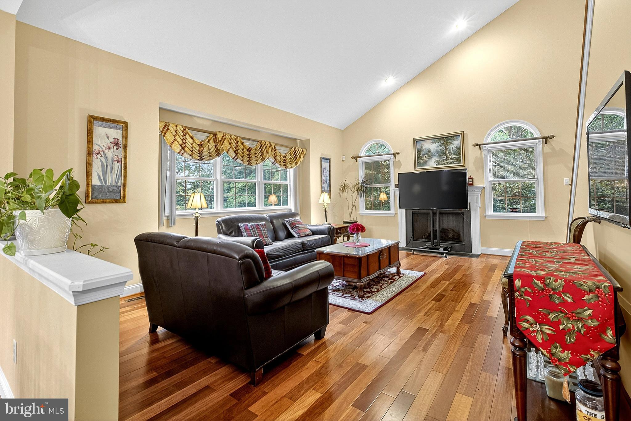 HIGHLANDS-ROSETREE - Residential