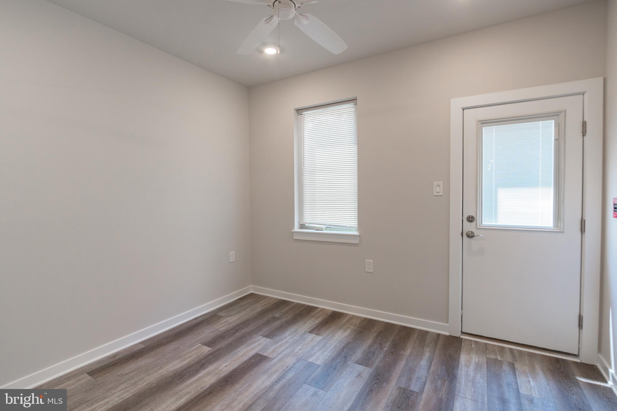 MANTUA - Residential Lease