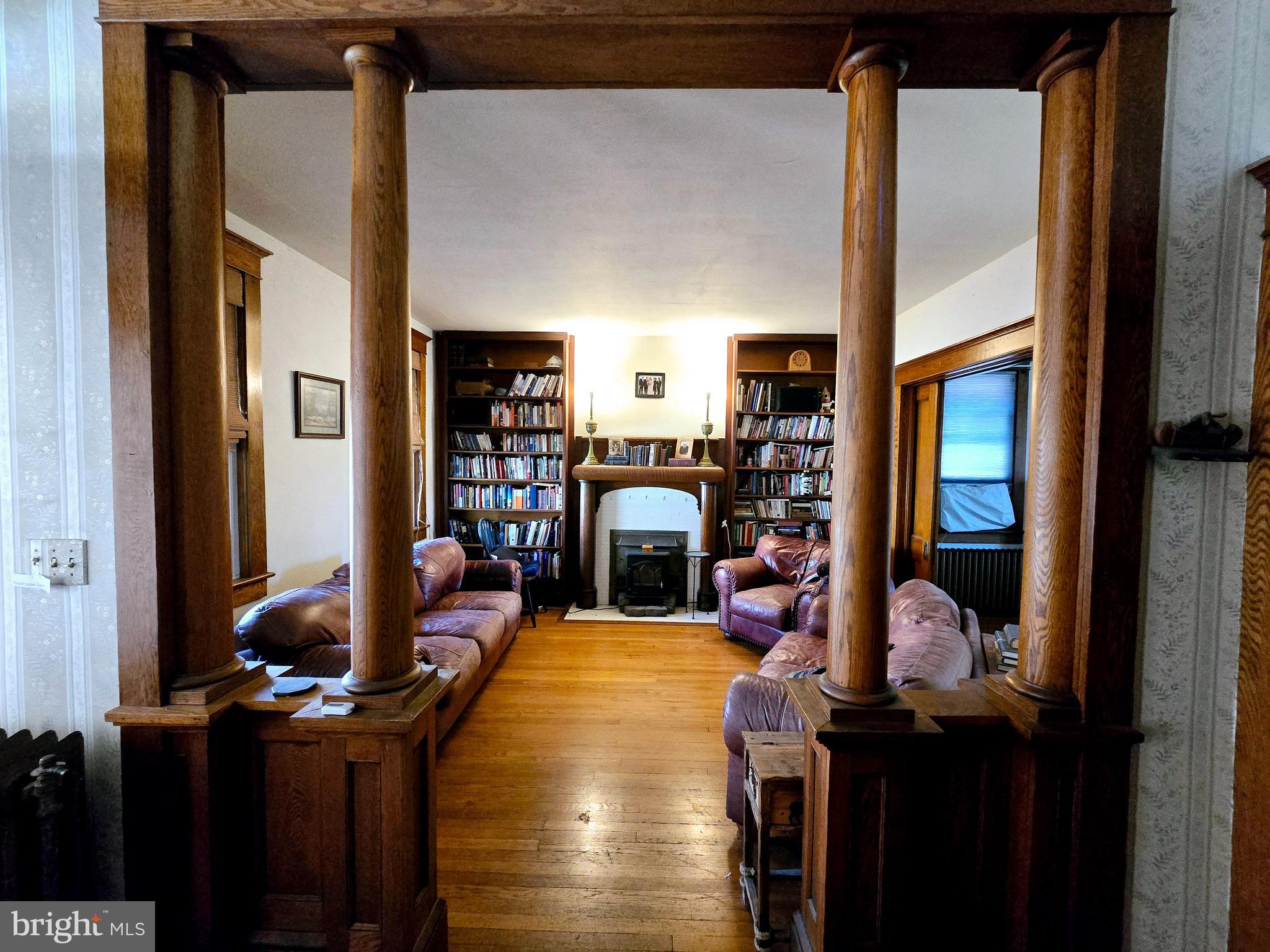 WEST SIDE - Residential