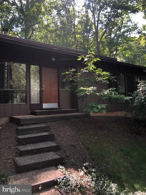 1314 WESTHILLS LANE RESTON VA 20190