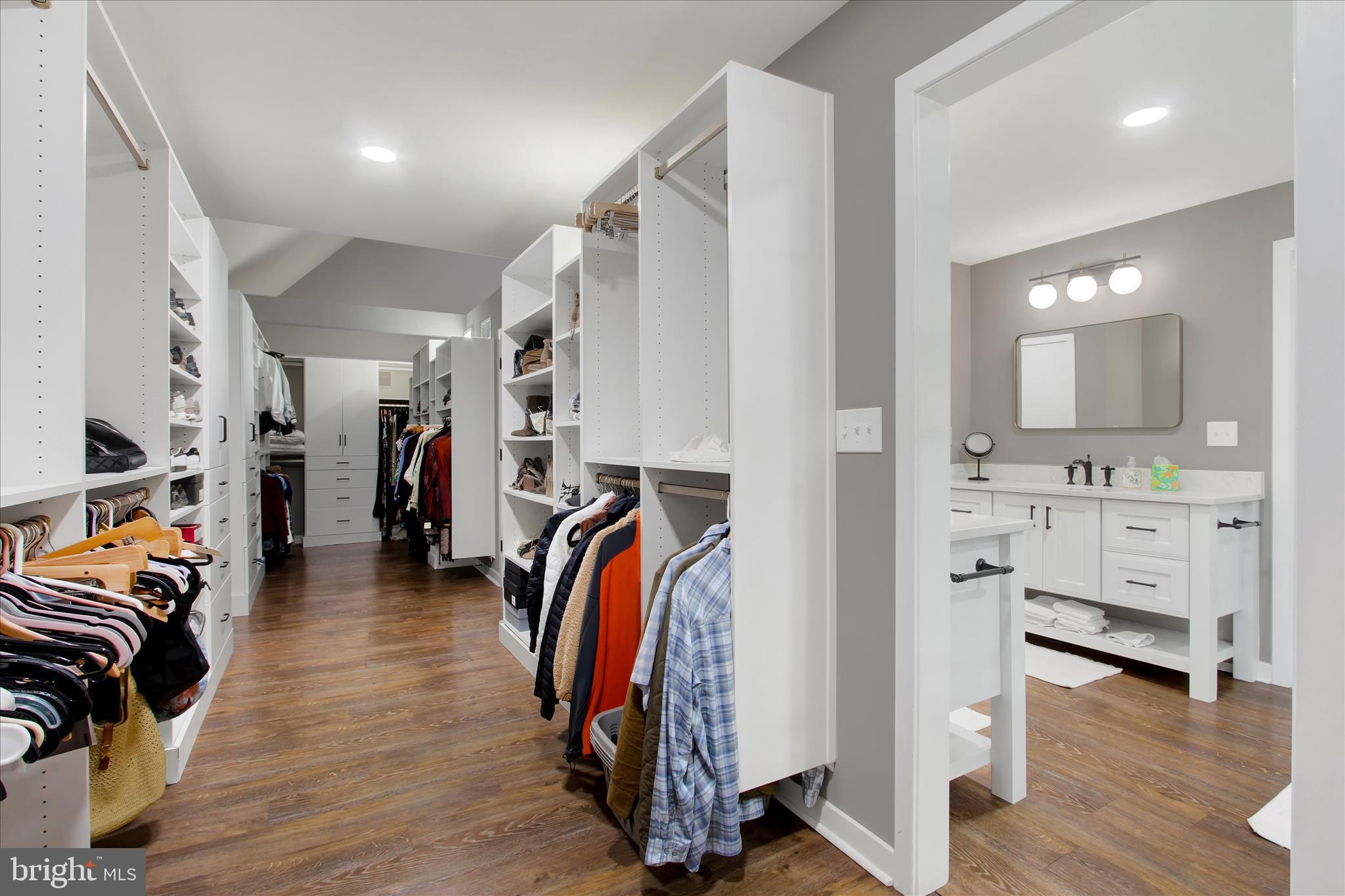 YORK TWP - Residential