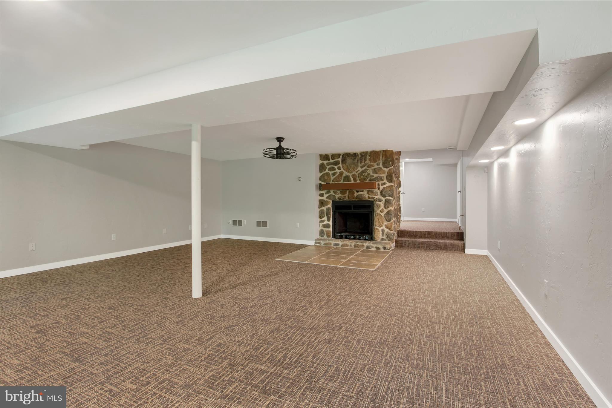 YORK TWP - Residential