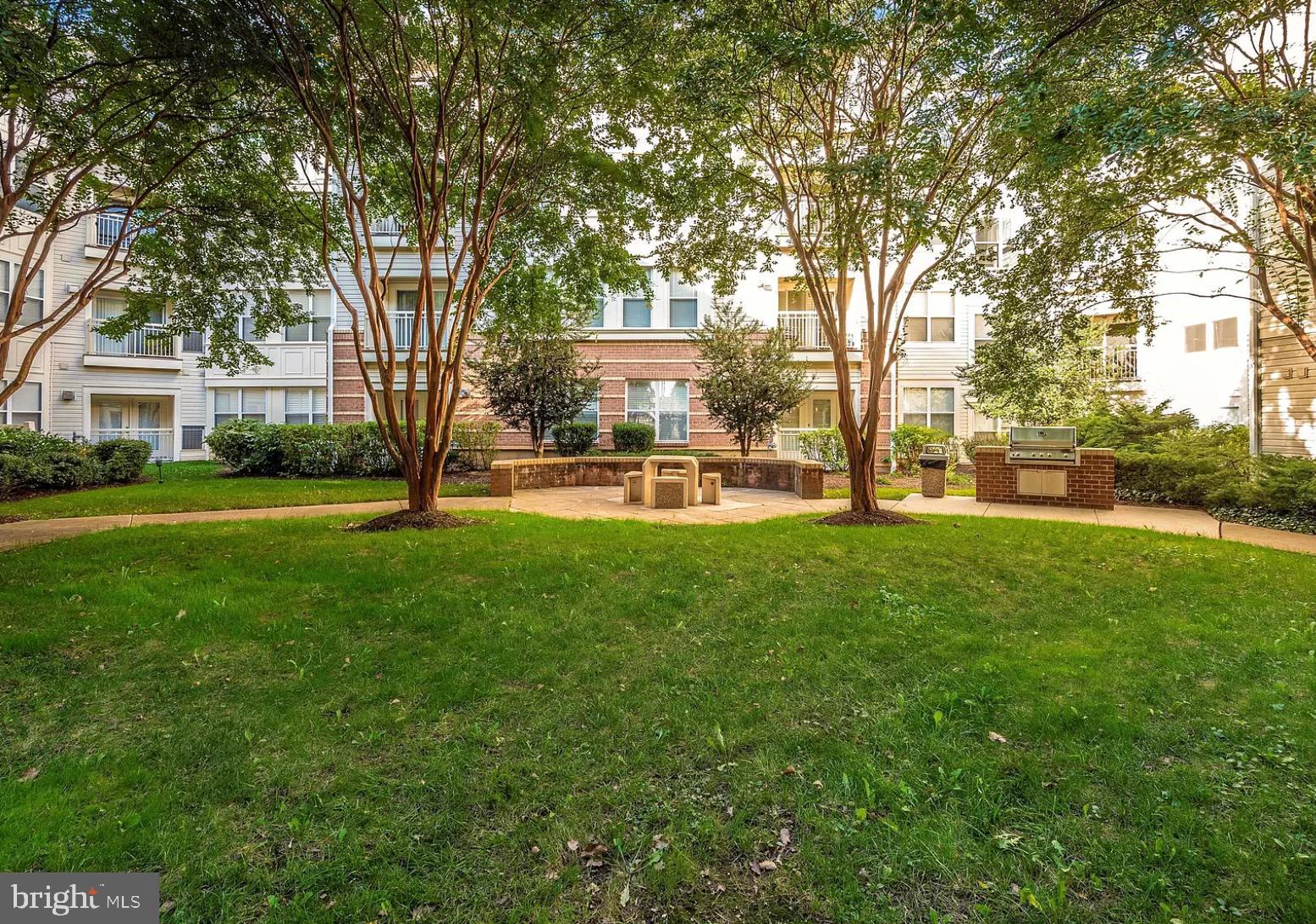 MARQUIS AT VIENNA STATION - Residential Lease