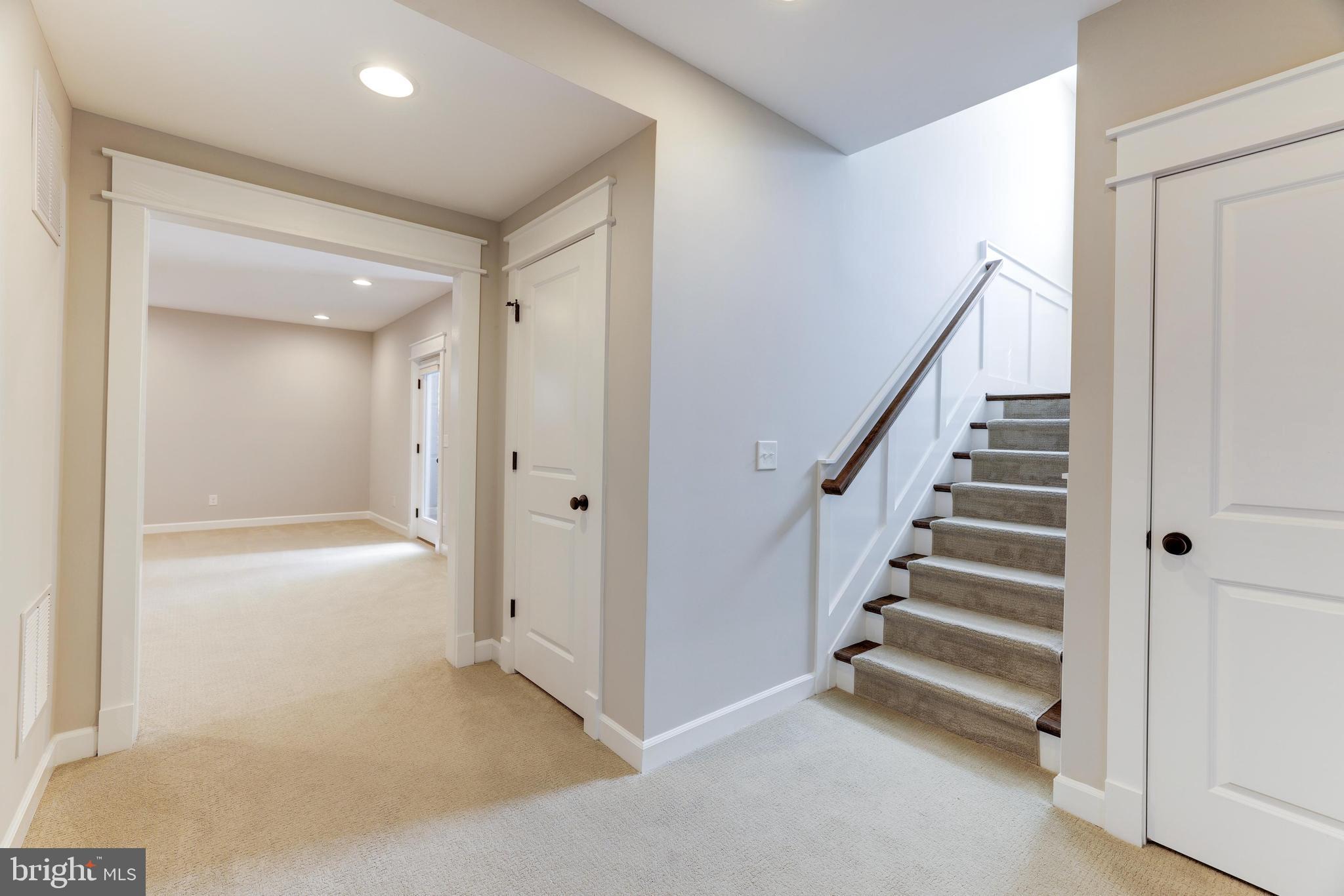 FRANKLIN PARK - Residential