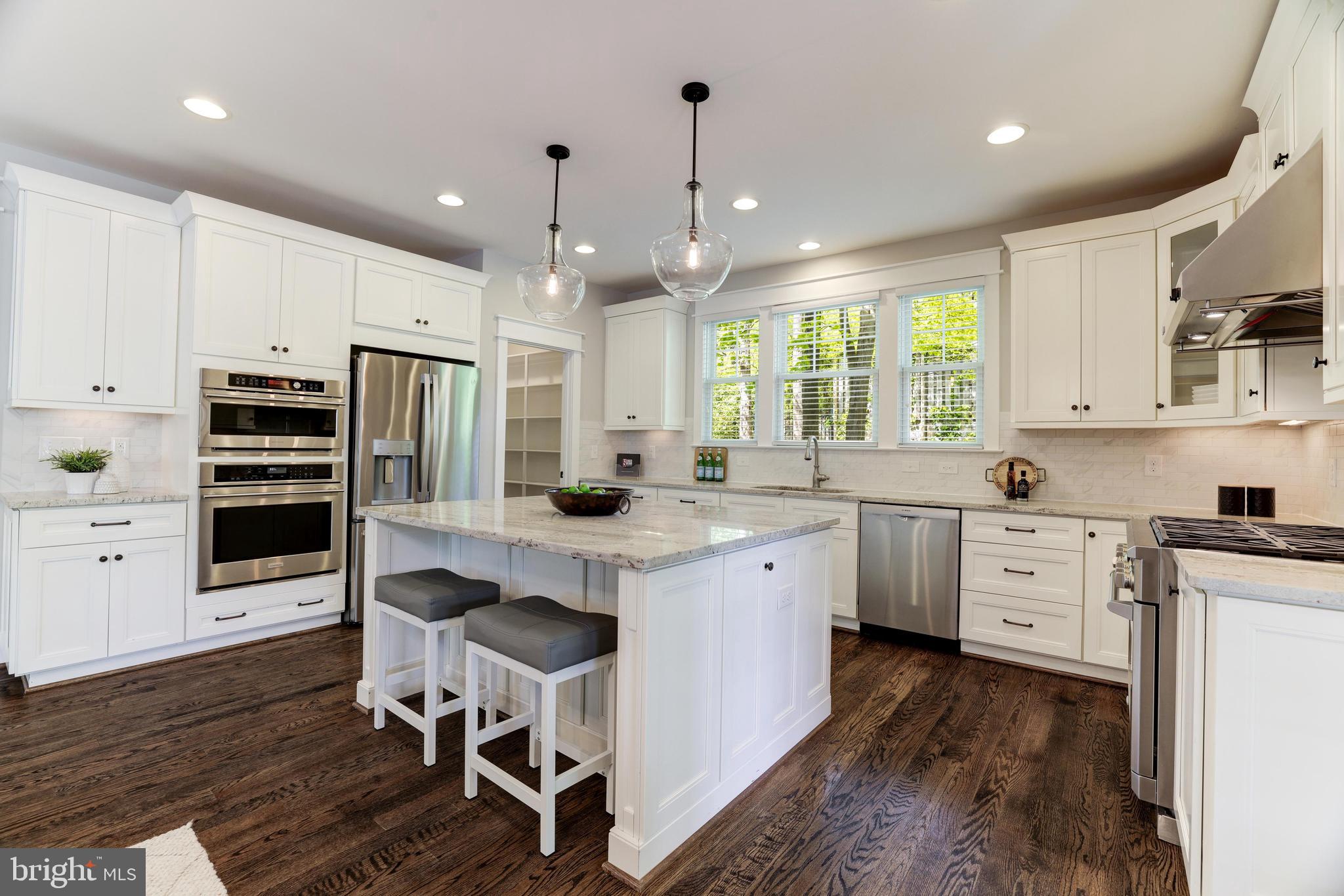 FRANKLIN PARK - Residential