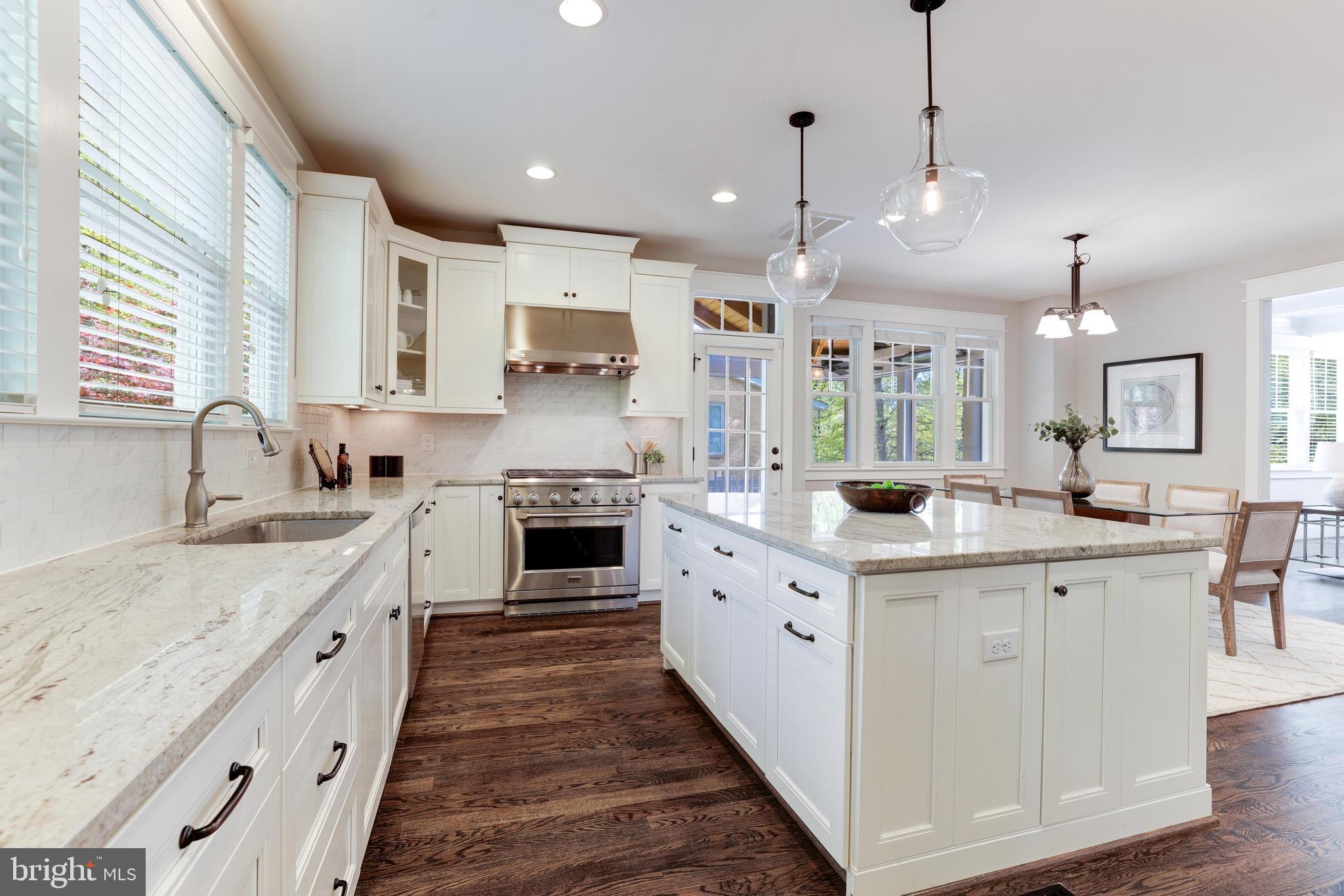 FRANKLIN PARK - Residential