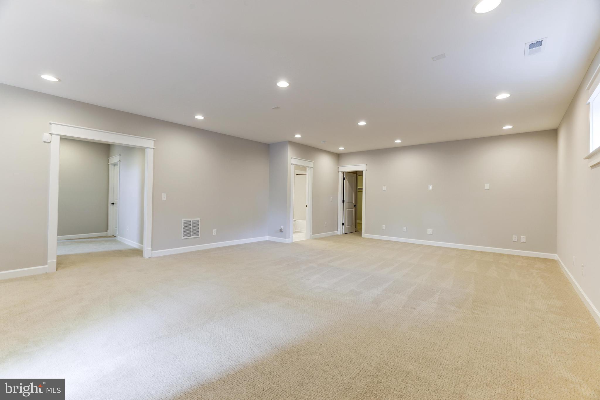 FRANKLIN PARK - Residential