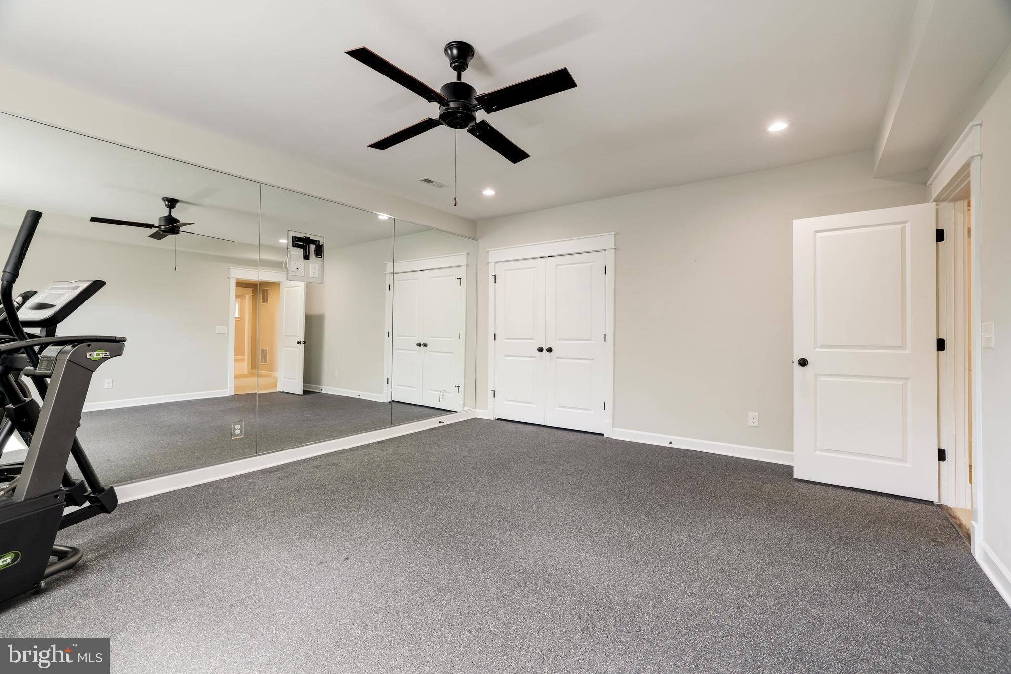 FRANKLIN PARK - Residential