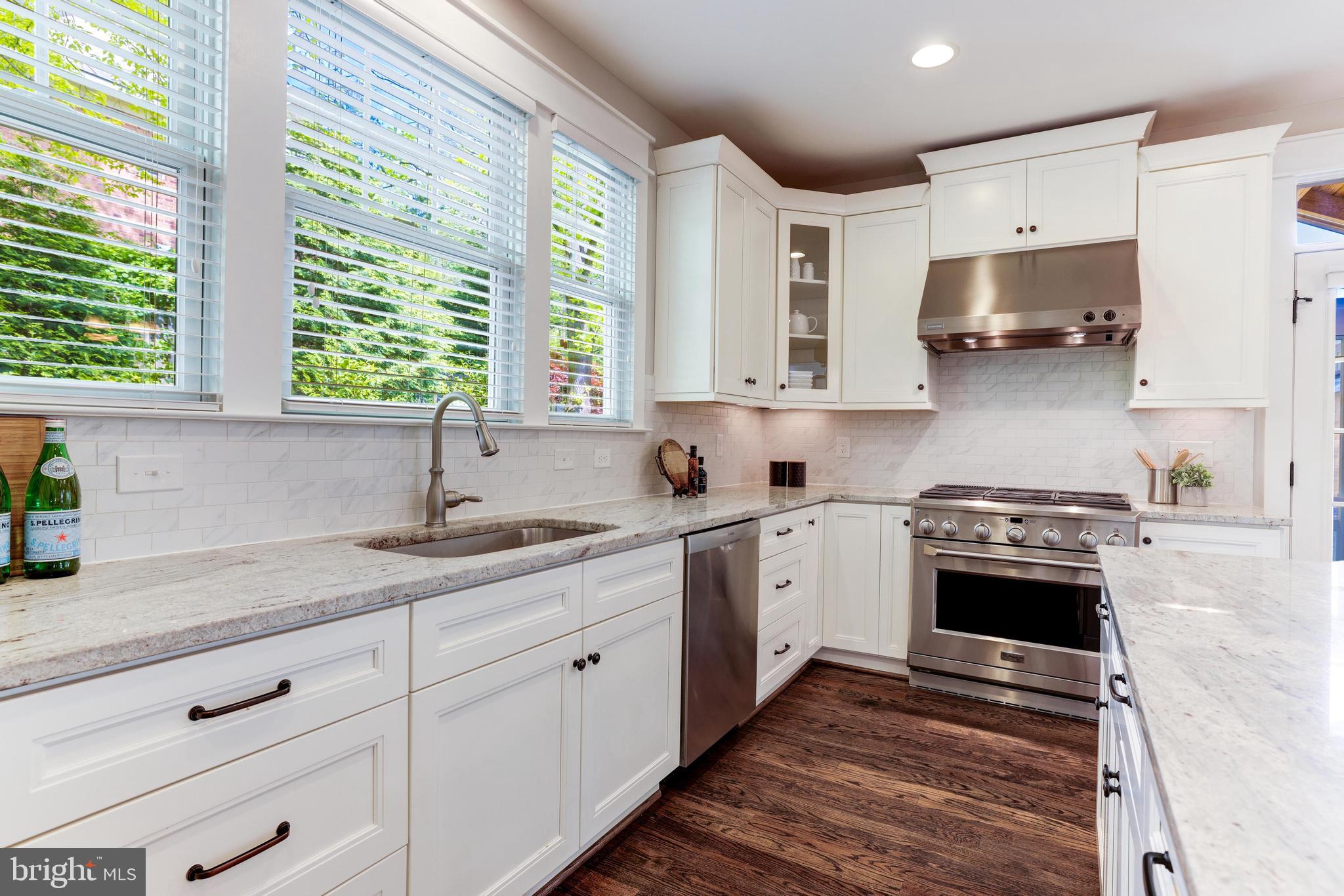 FRANKLIN PARK - Residential