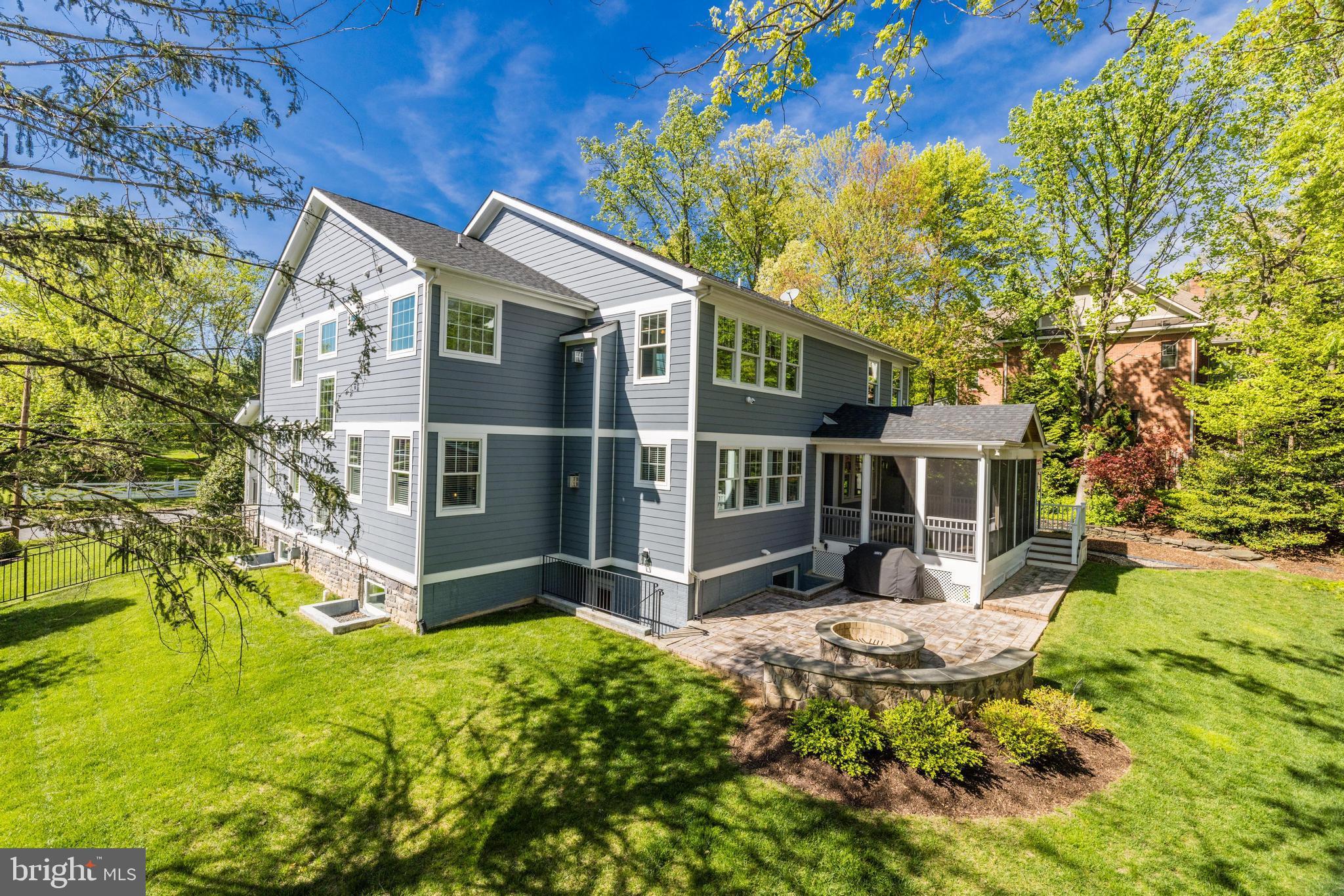 FRANKLIN PARK - Residential