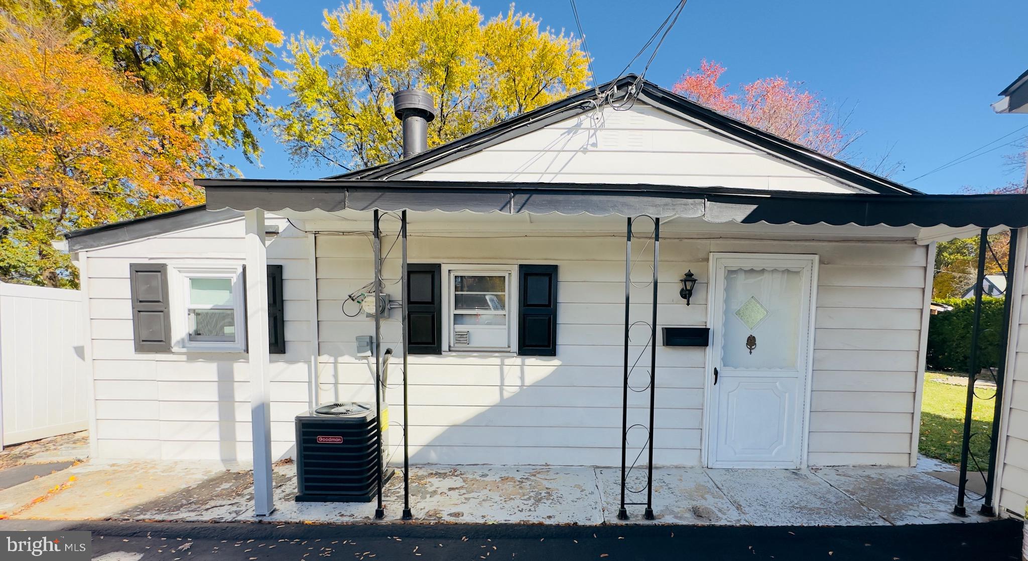 NONE AVAILABLE - Residential Lease