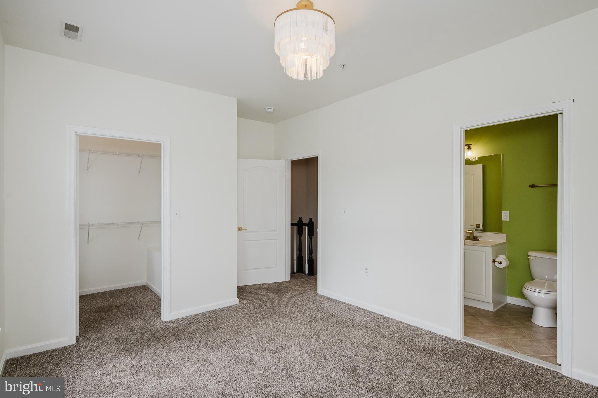 HIGH VIEW AT HUNT VALLEY - Residential Lease