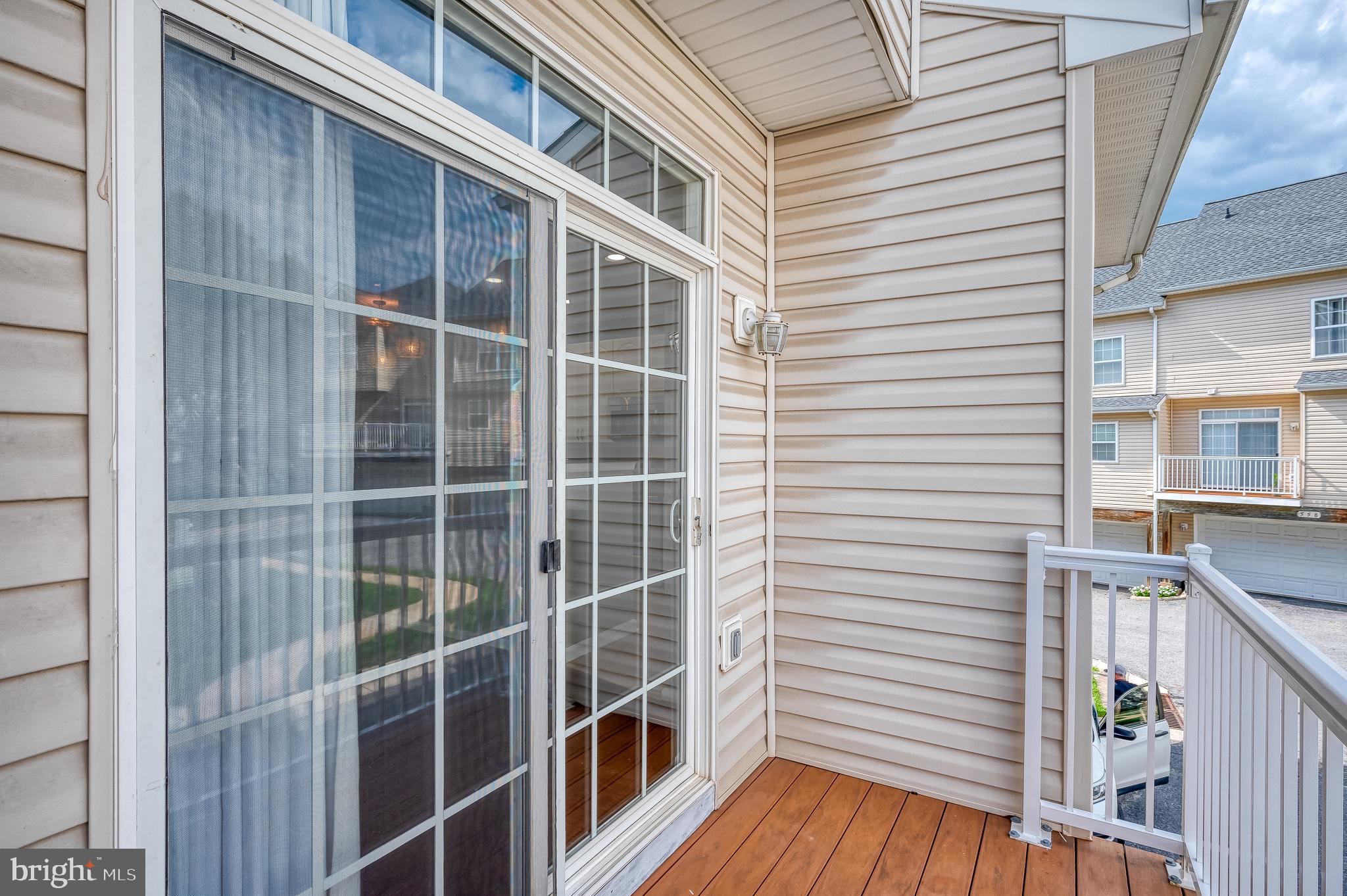 HIGH VIEW AT HUNT VALLEY - Residential Lease