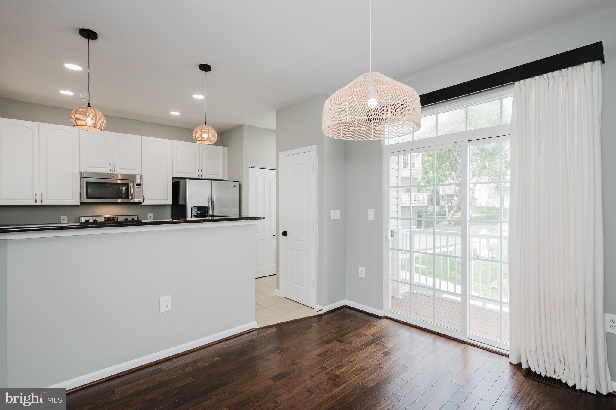 HIGH VIEW AT HUNT VALLEY - Residential Lease