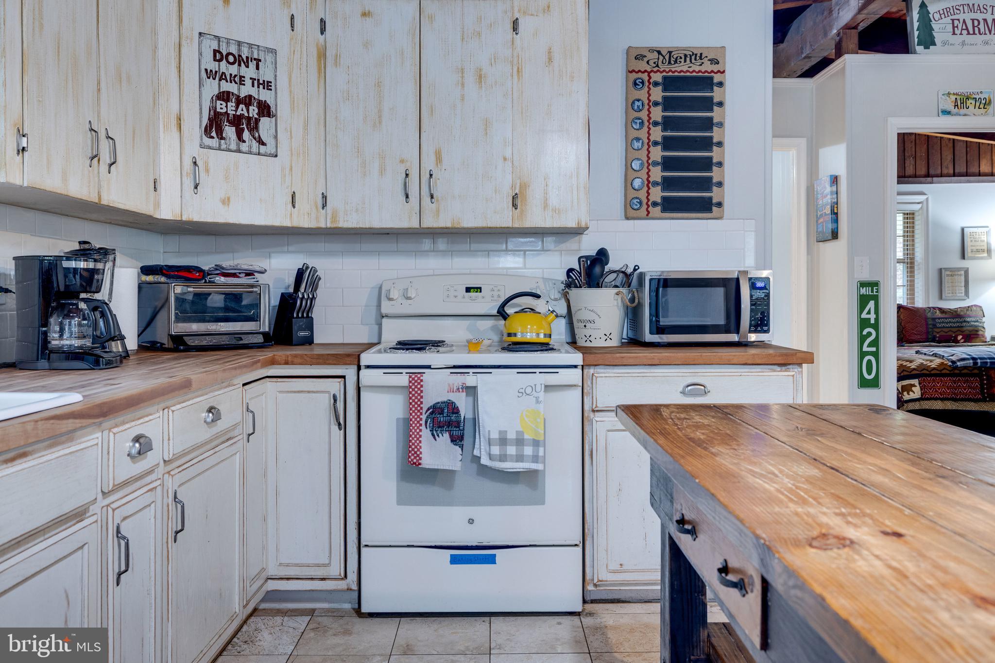 PAGE VALLEY ESTATES - Residential