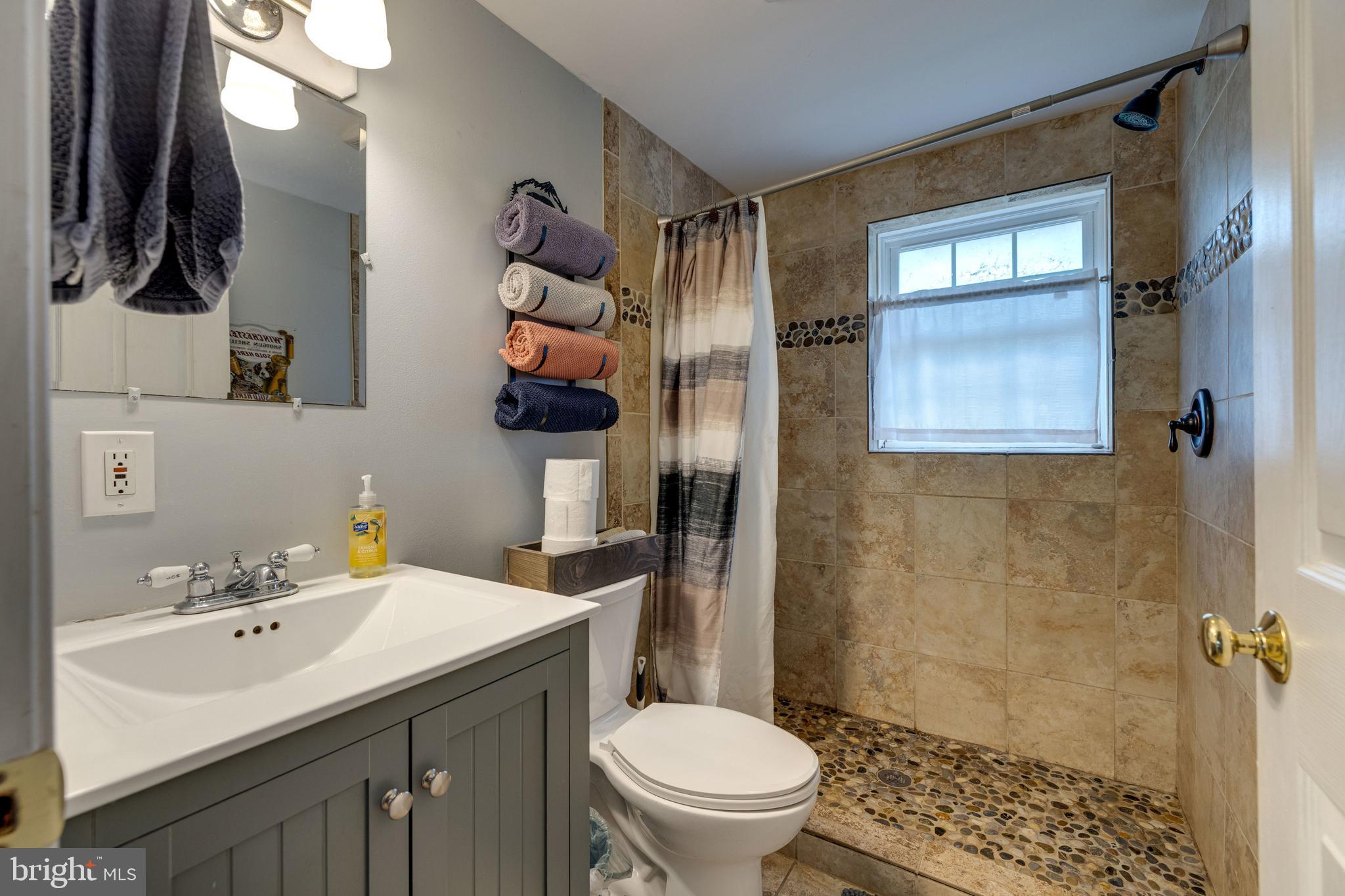 PAGE VALLEY ESTATES - Residential