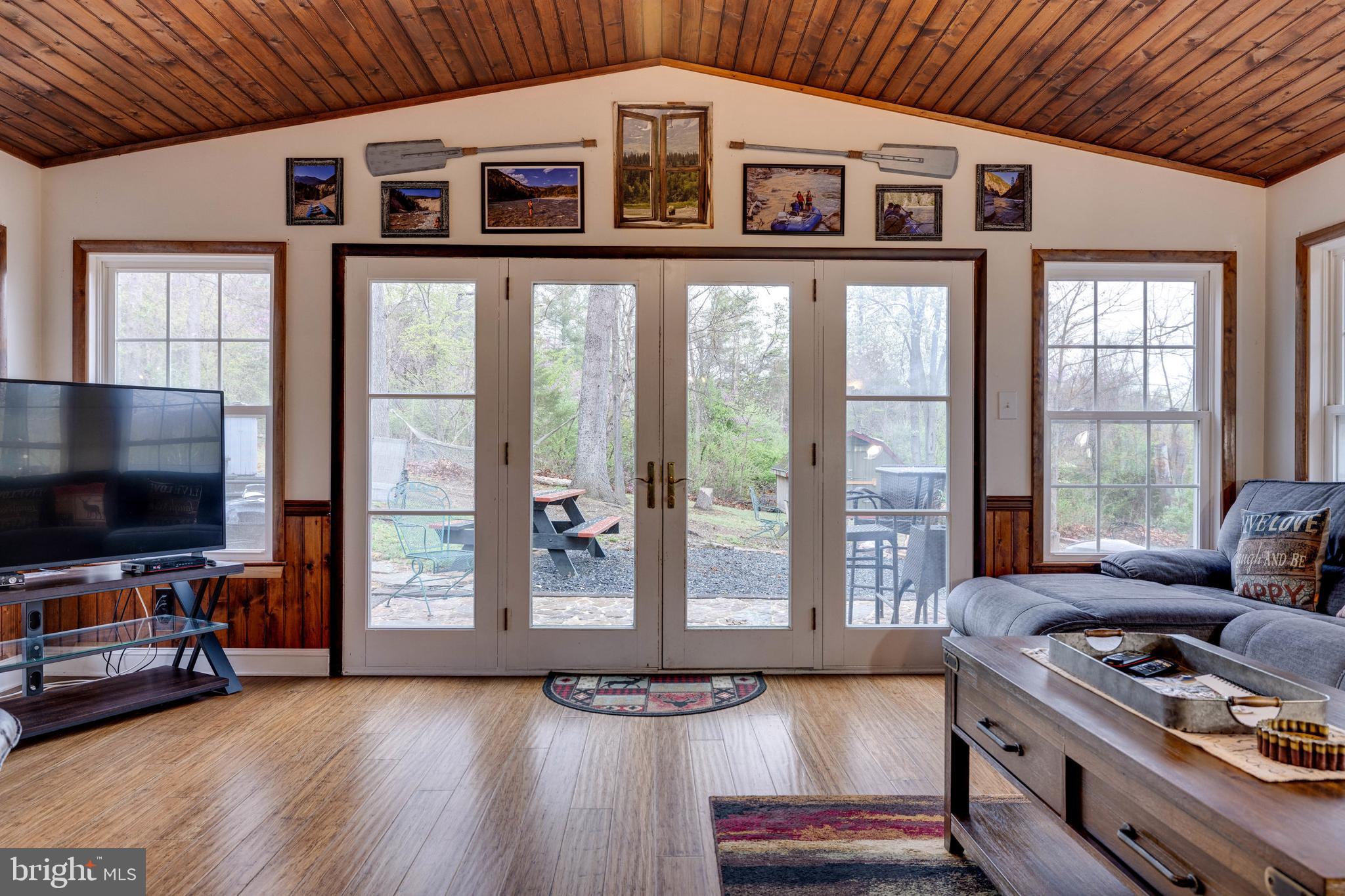 PAGE VALLEY ESTATES - Residential