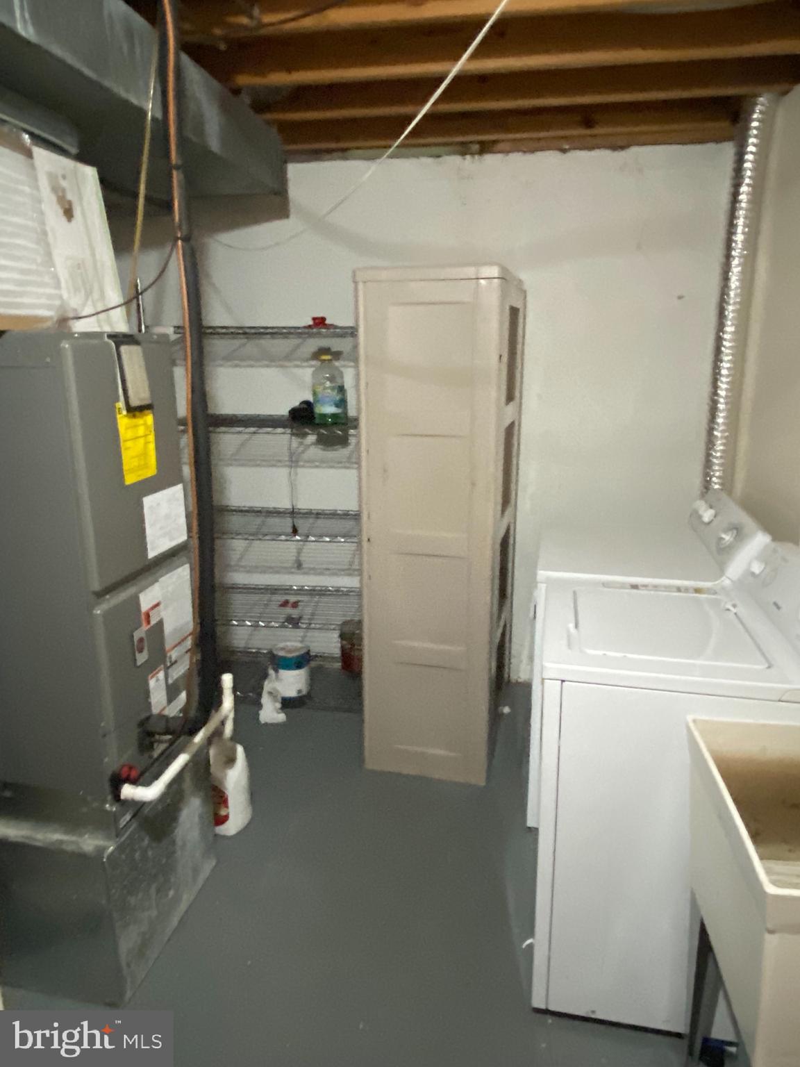 WESTHAMPTON TOWNHOUSES P - Residential