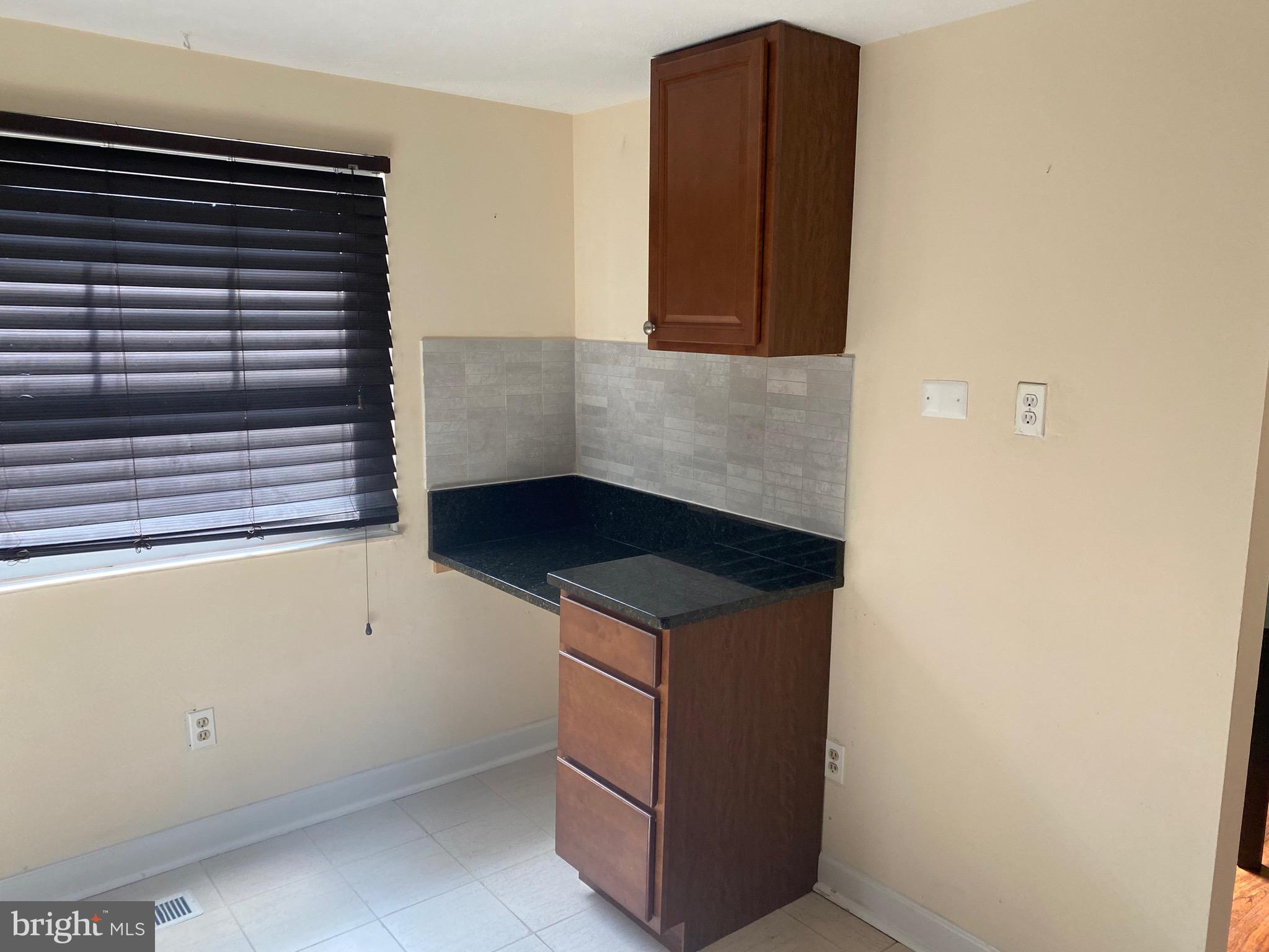 WESTHAMPTON TOWNHOUSES P - Residential