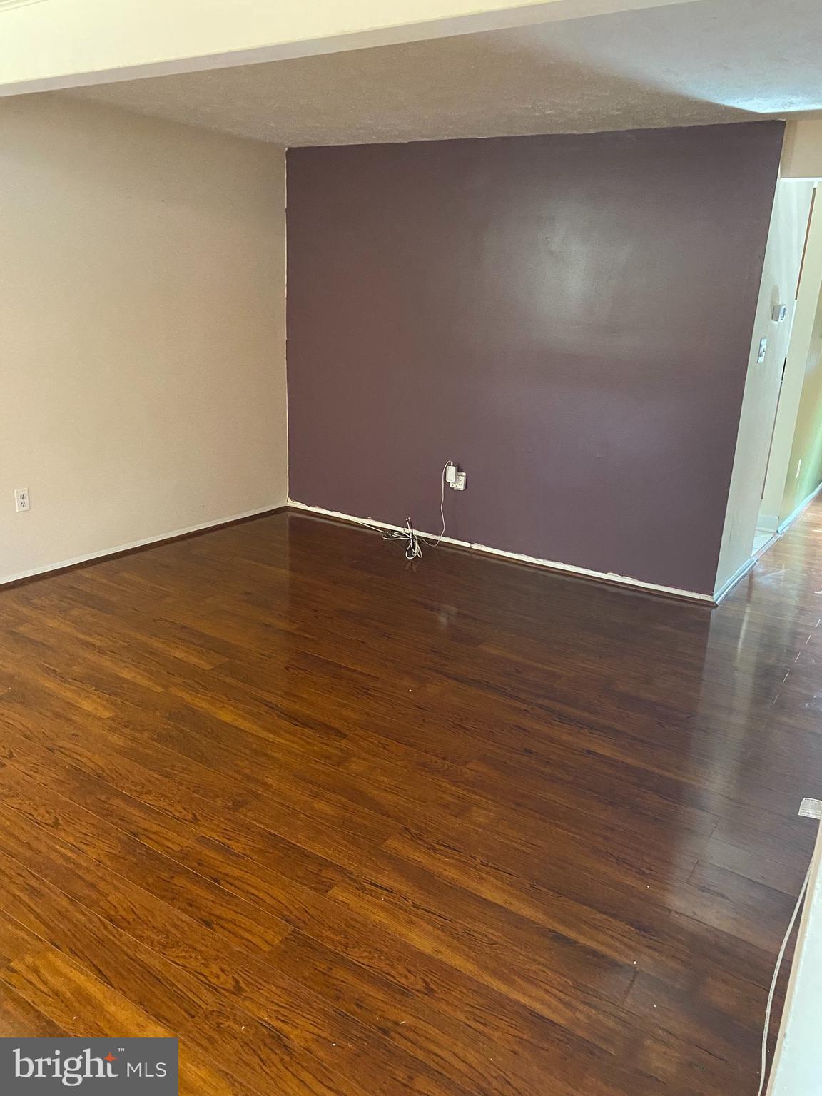 WESTHAMPTON TOWNHOUSES P - Residential