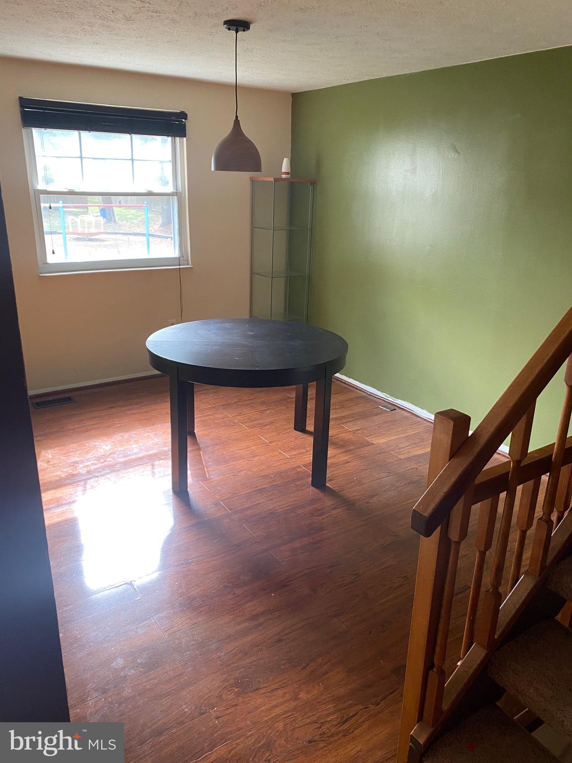 WESTHAMPTON TOWNHOUSES P - Residential