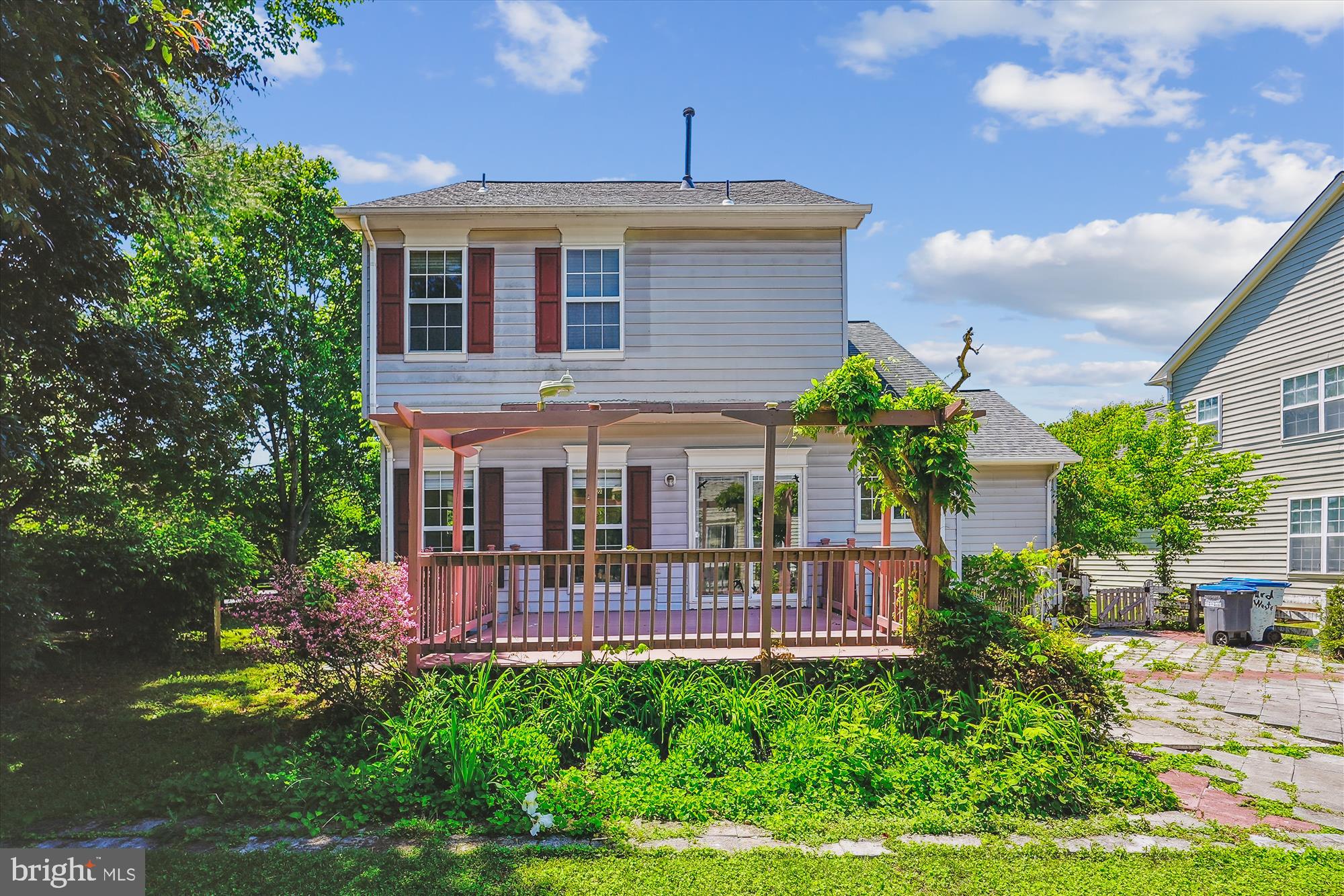 12200 LANARK COURT