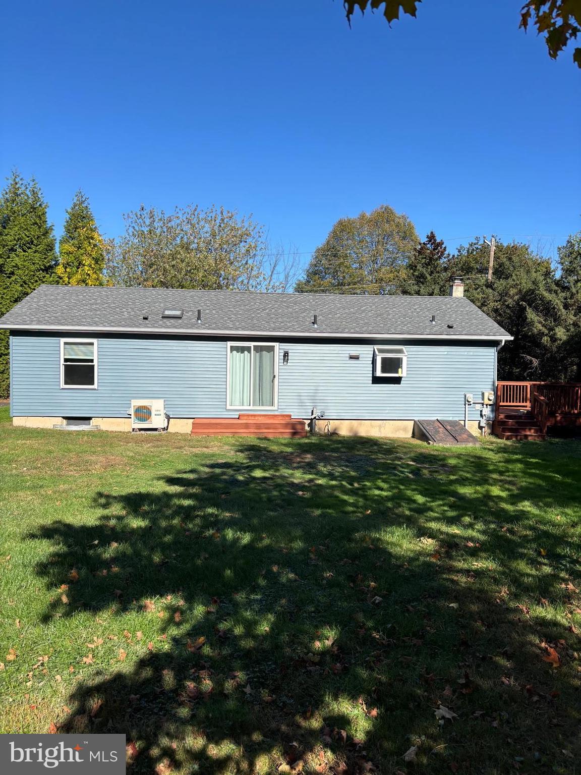 CURLY HILL ACRES - Residential Lease