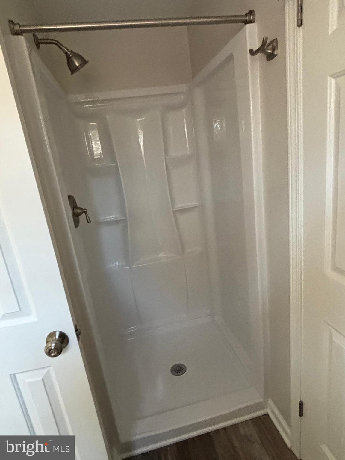 CURLY HILL ACRES - Residential Lease