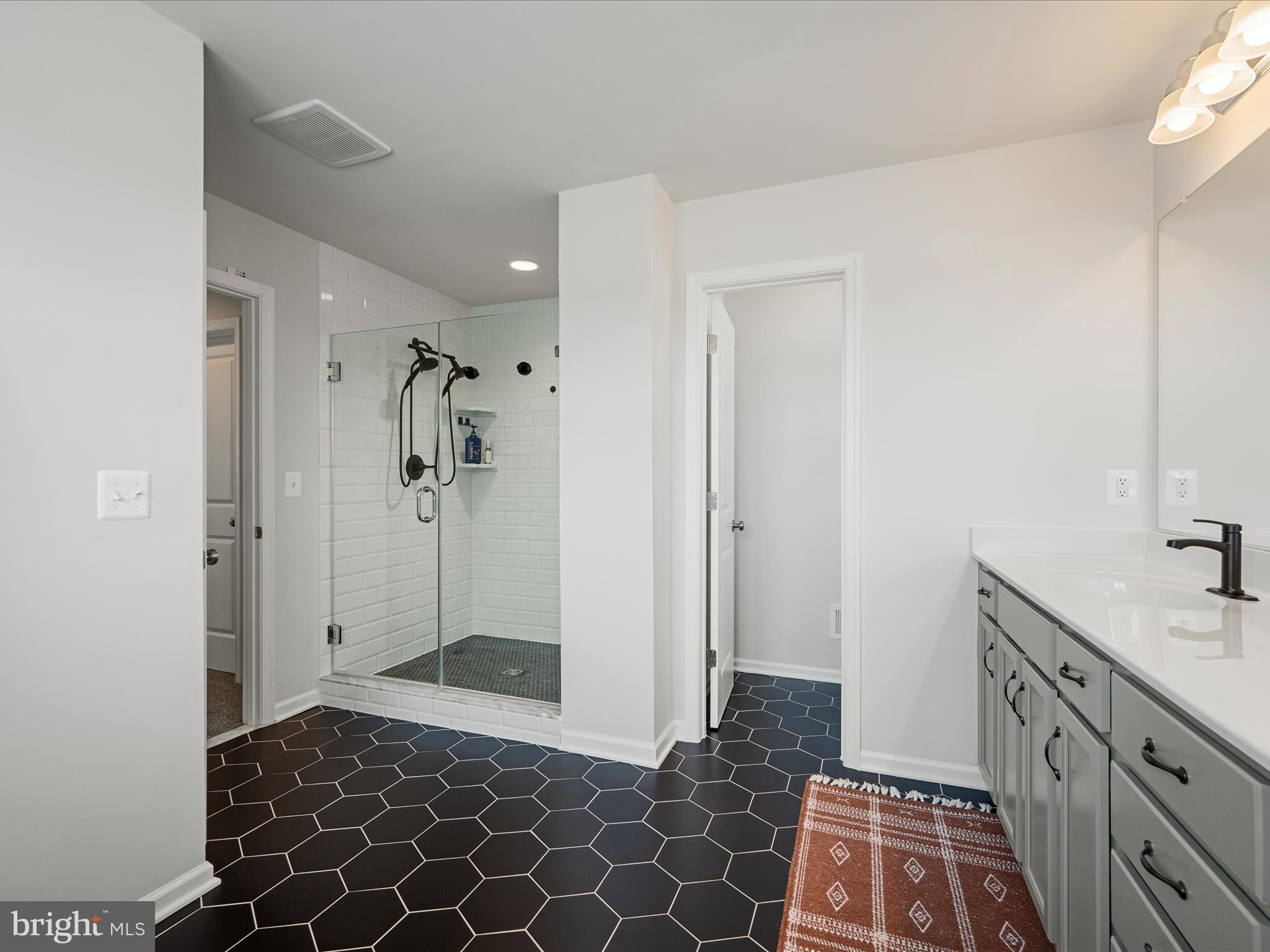 SNOWDEN BRIDGE - Residential