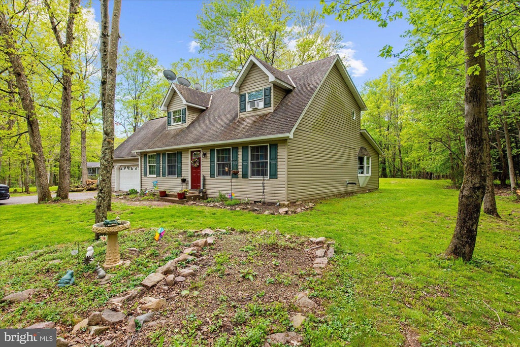 Photo of 12 Audrey Lane, JIM THORPE, PA 18229 (MLS # PACC2007796)