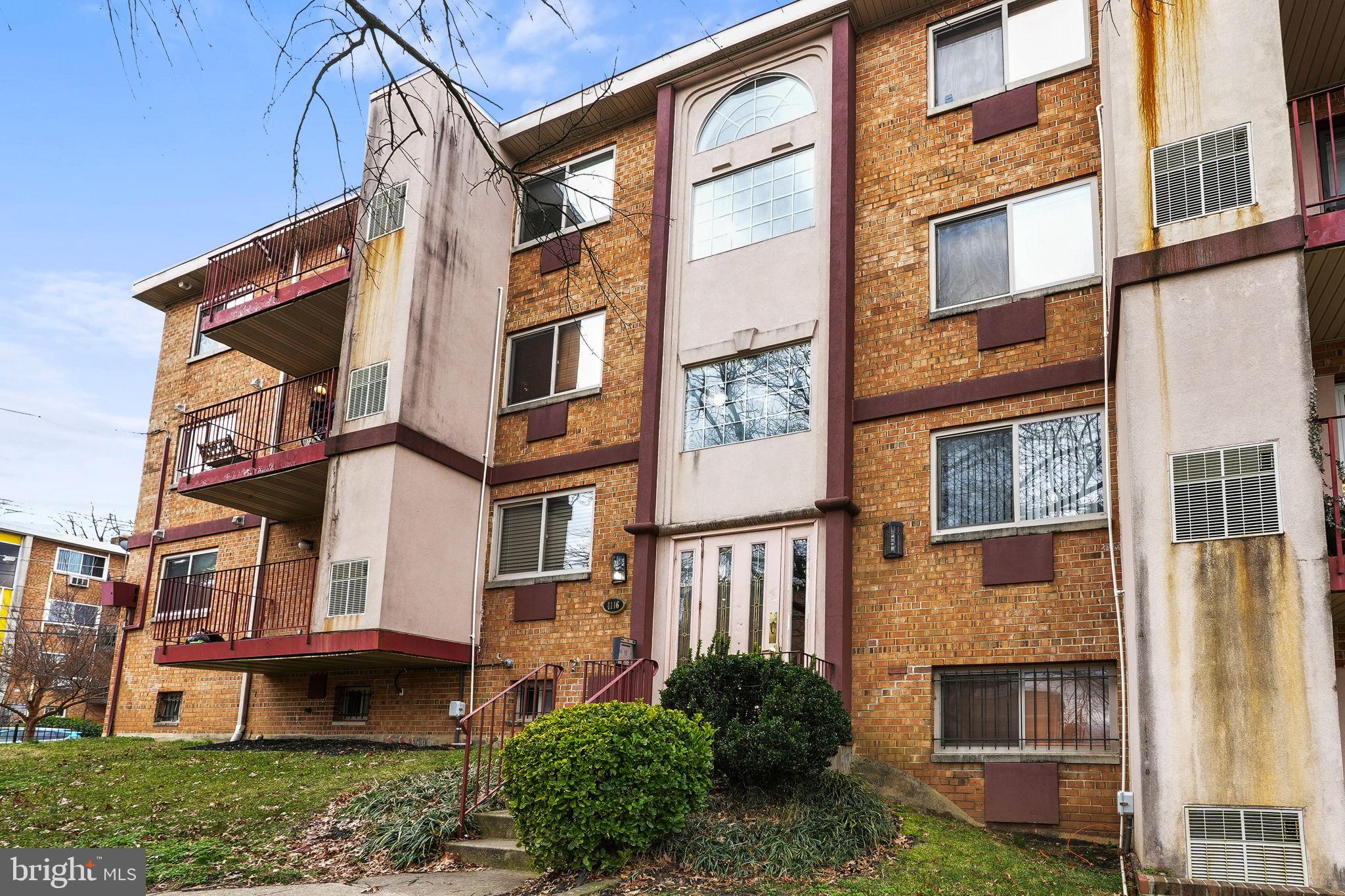 CAPITOL GATEWAY - Residential