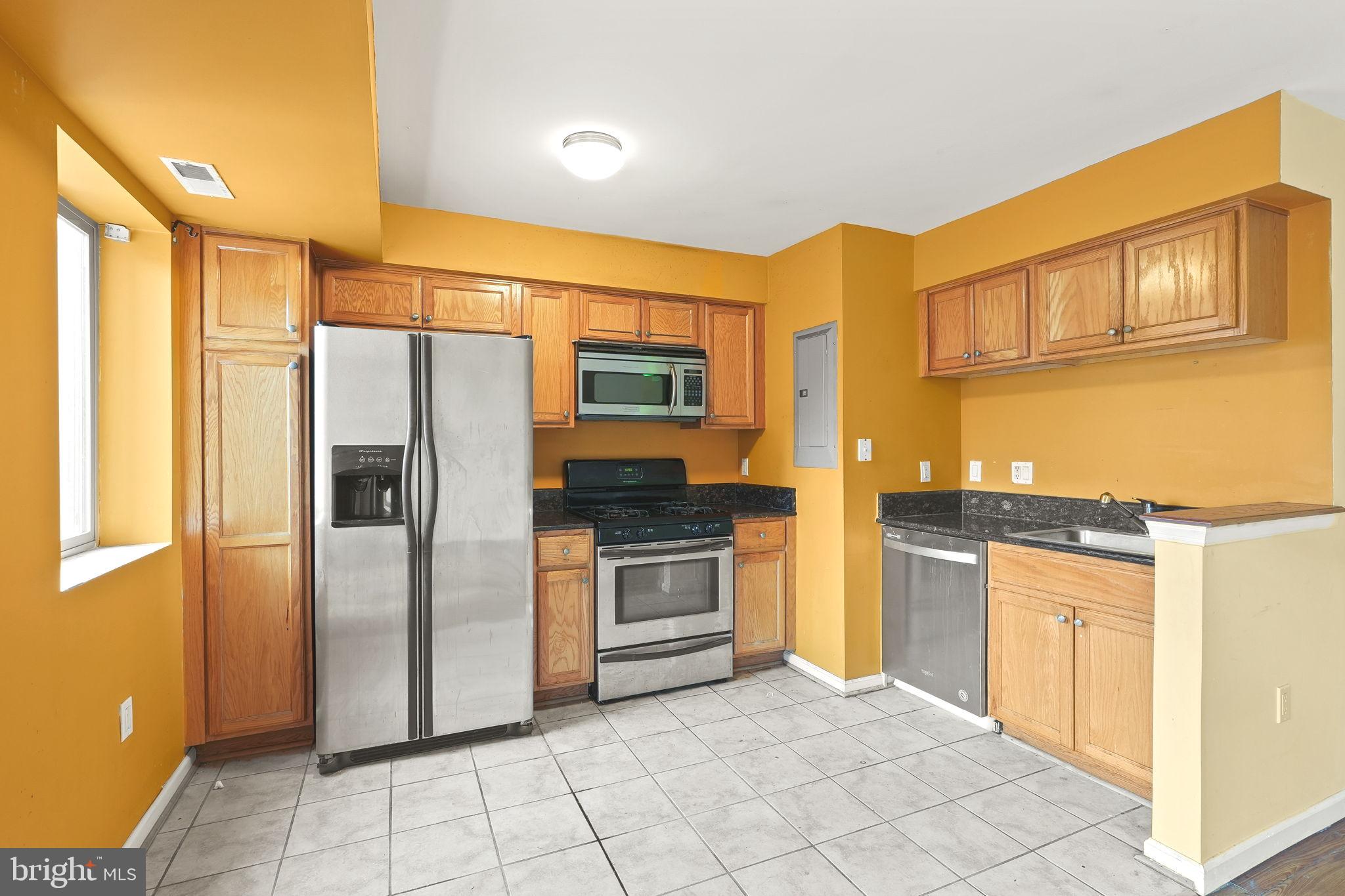 CAPITOL GATEWAY - Residential