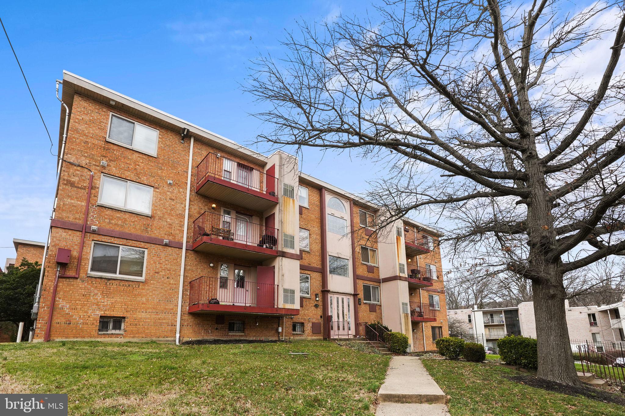 CAPITOL GATEWAY - Residential