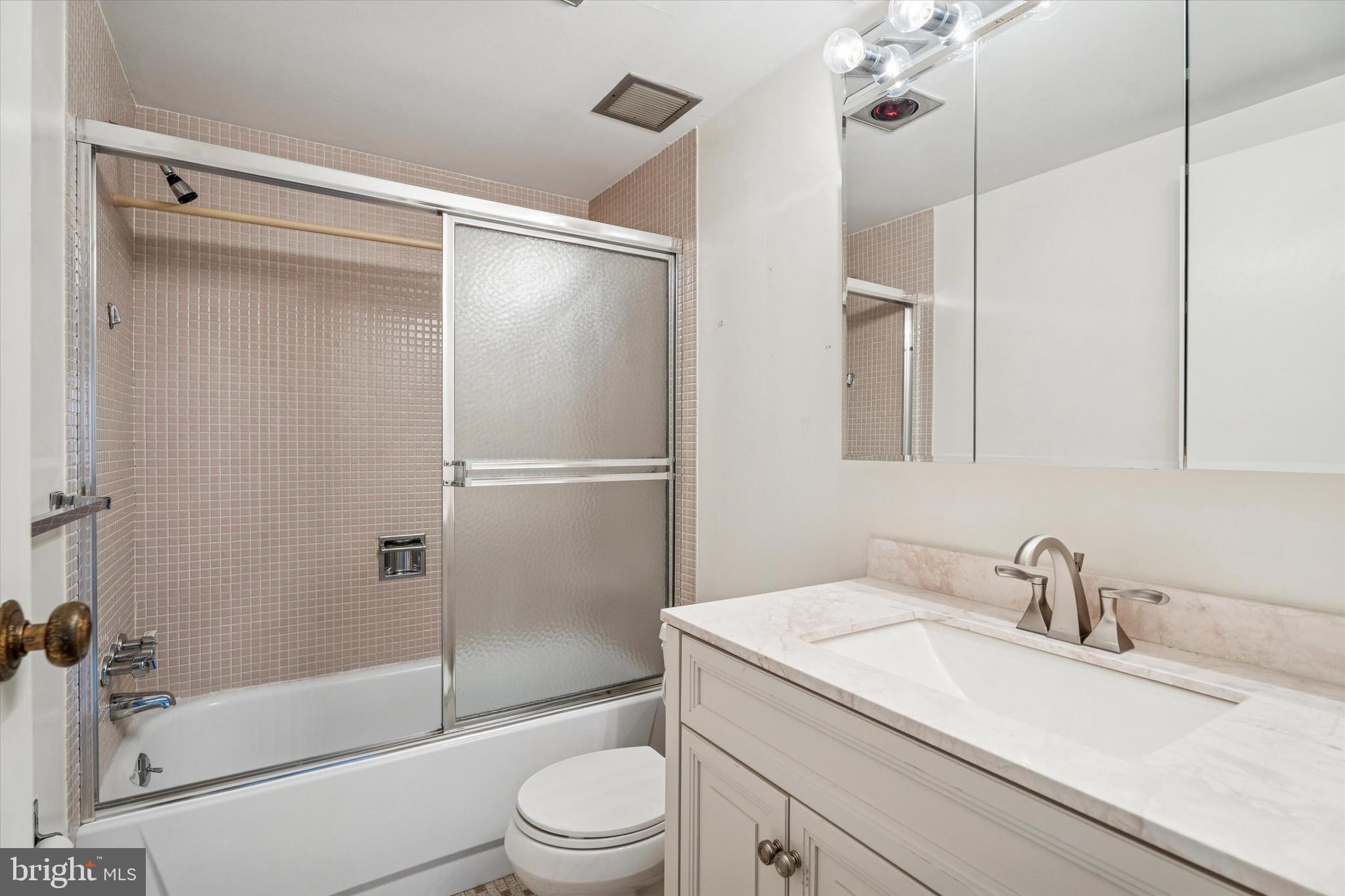 BEAVER HILL - Residential