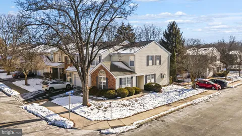 222 Learnington Way, Somerset, NJ MLS: NJSO2004032