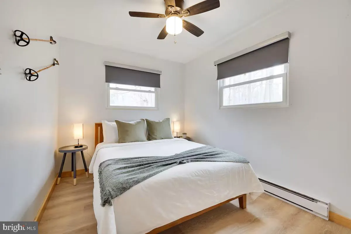 Pocono Lake, Pennsylvania 18347, United States, 3 Bedrooms Bedrooms, ,2 BathroomsBathrooms,Residential,Active,176661