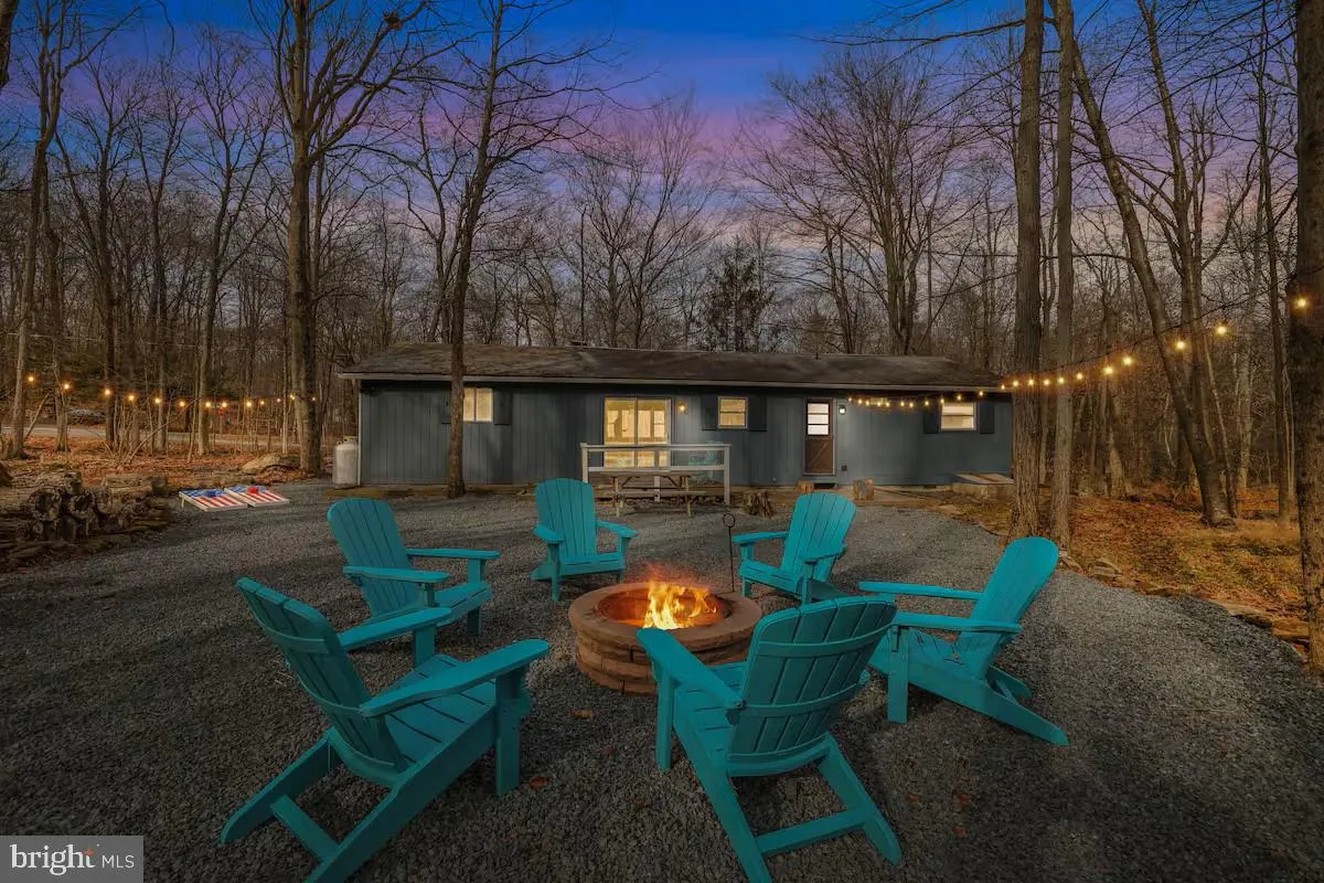 Pocono Lake, Pennsylvania 18347, United States, 3 Bedrooms Bedrooms, ,2 BathroomsBathrooms,Residential,Active,176661