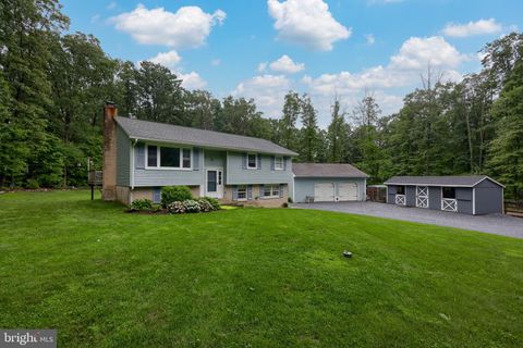 Photo of 5487 Mountainview Drive, Gap, PA 17527 (MLS # PALA2056052)