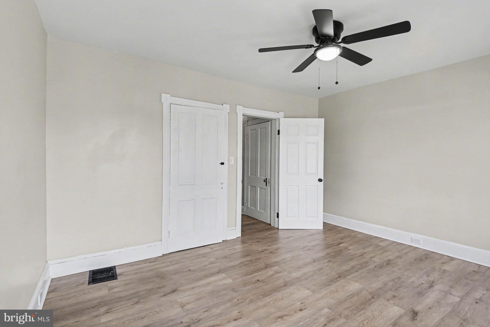 SHILLINGTON - Residential