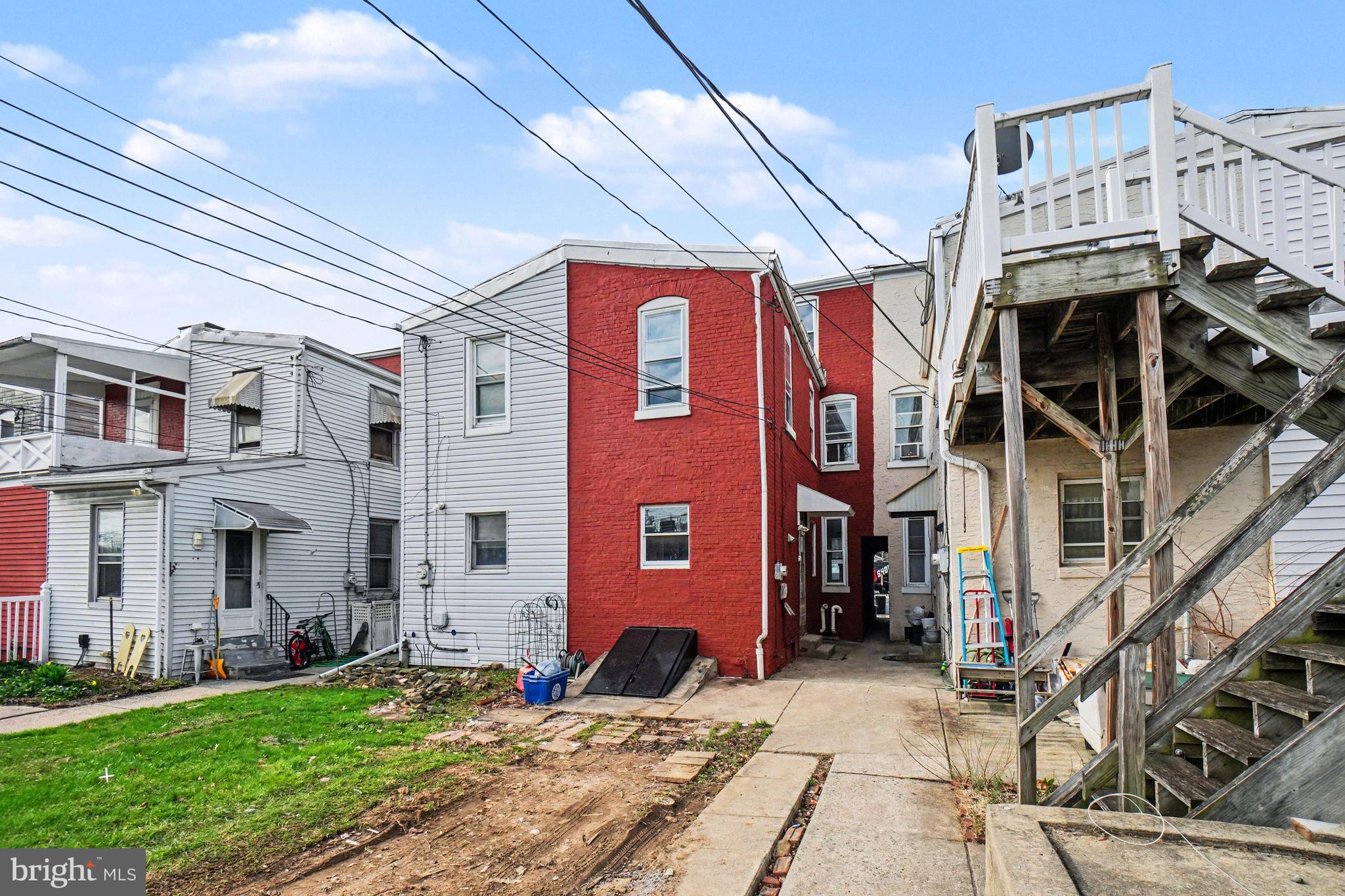 SHILLINGTON - Residential