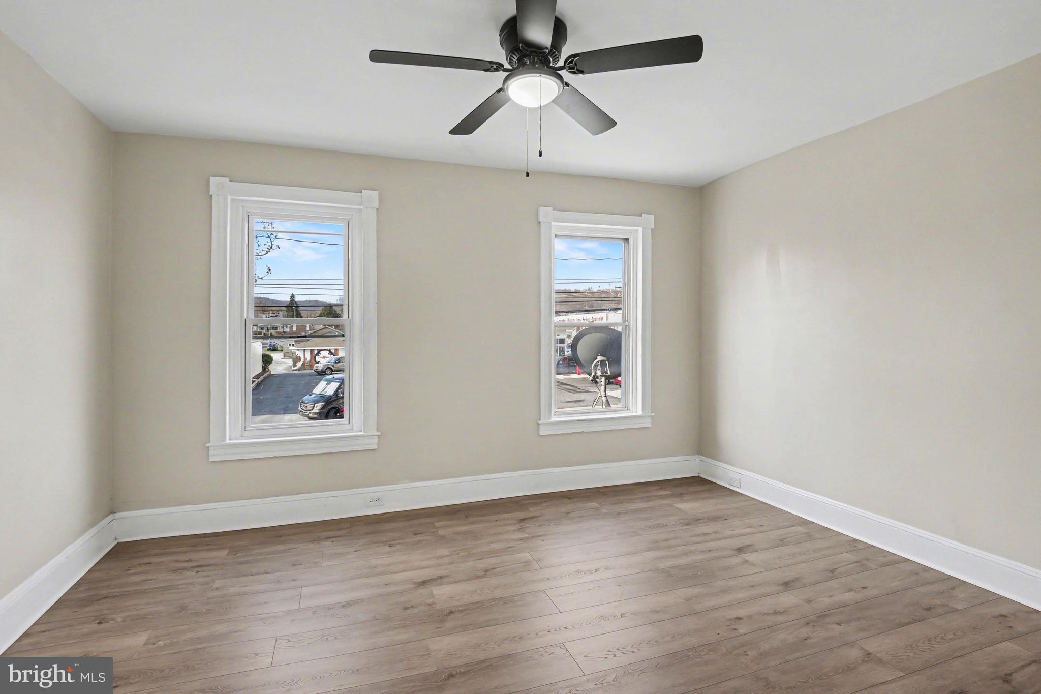 SHILLINGTON - Residential