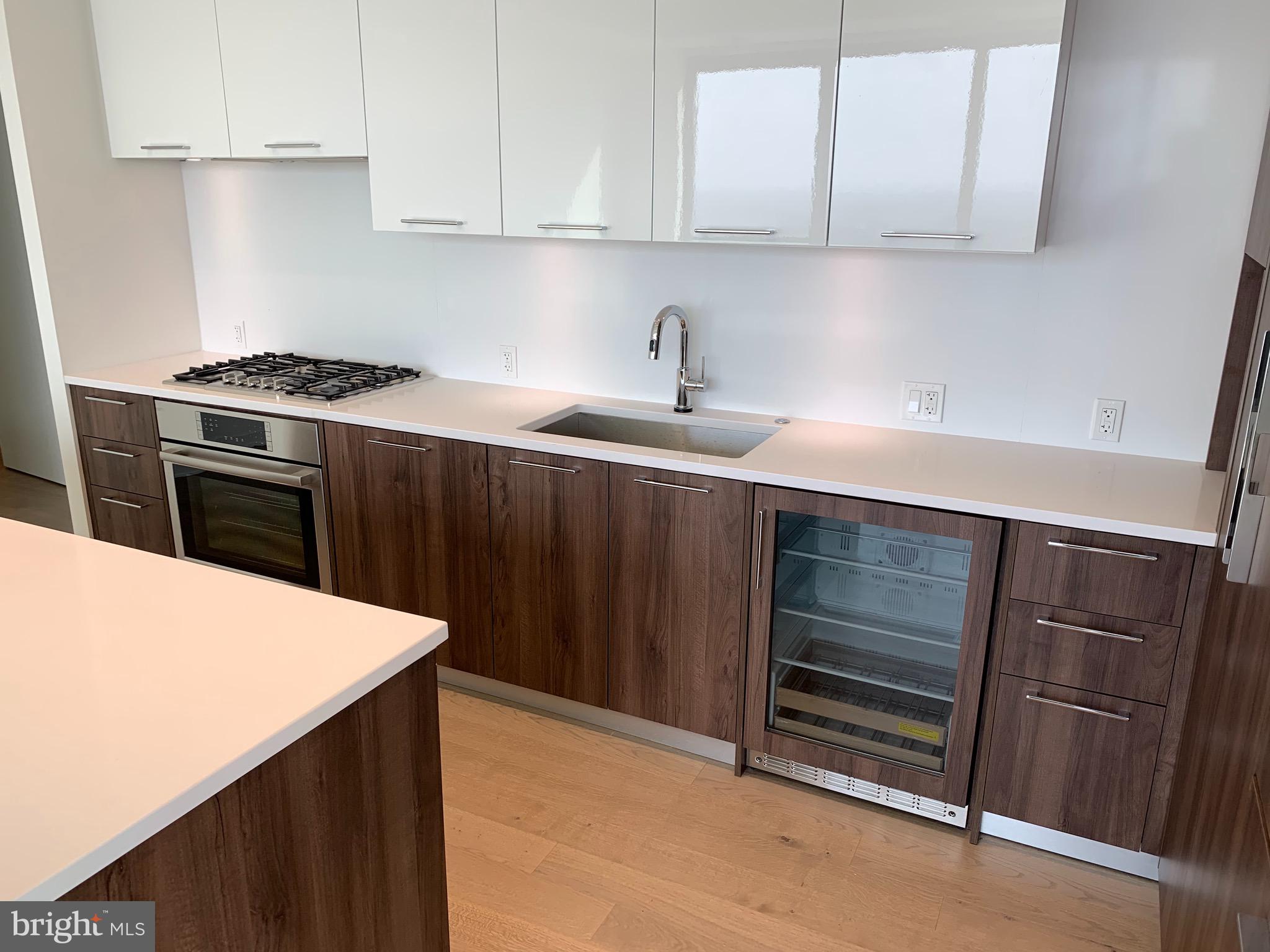 THE BORO TYSONS - Residential