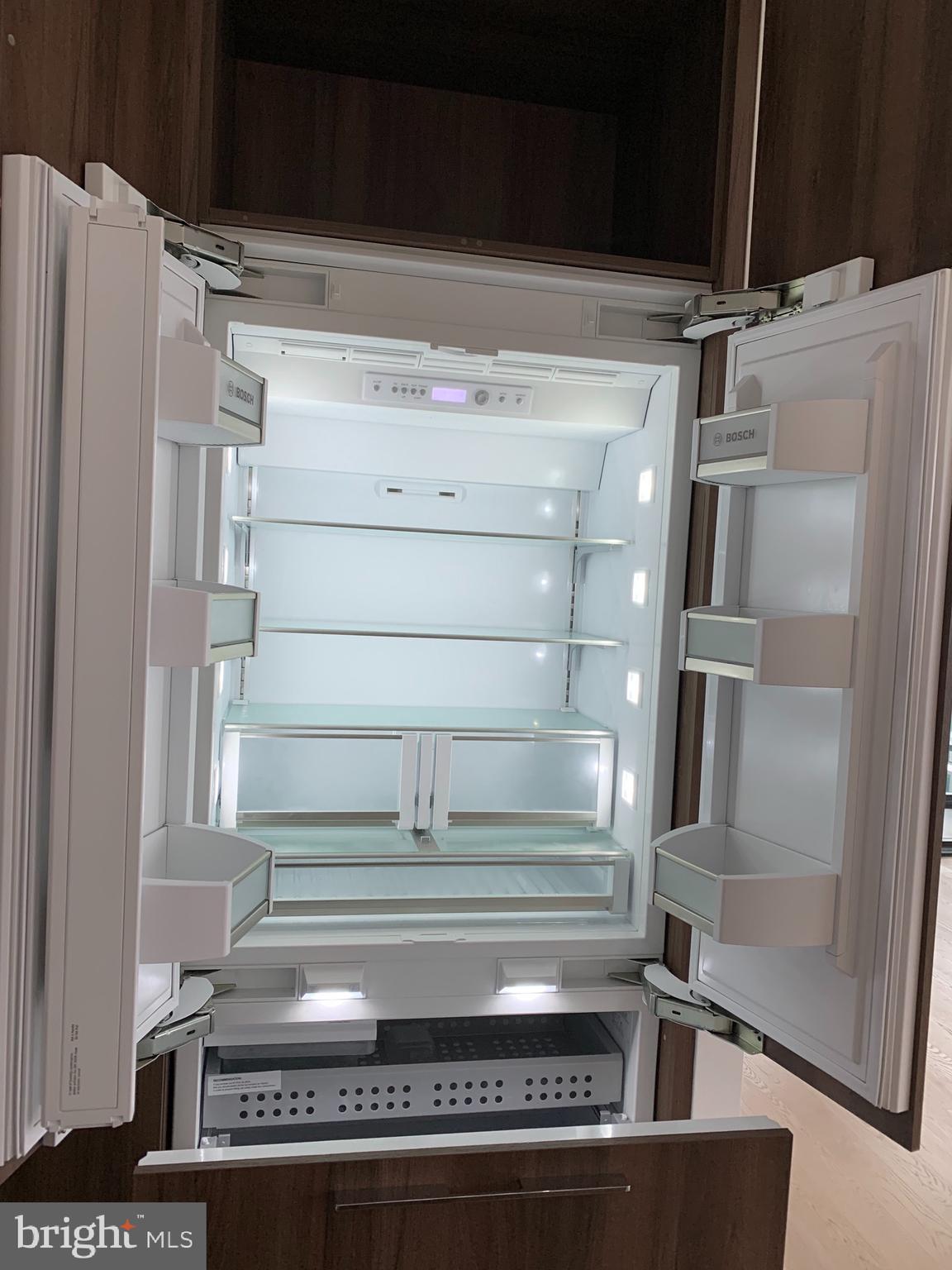 THE BORO TYSONS - Residential